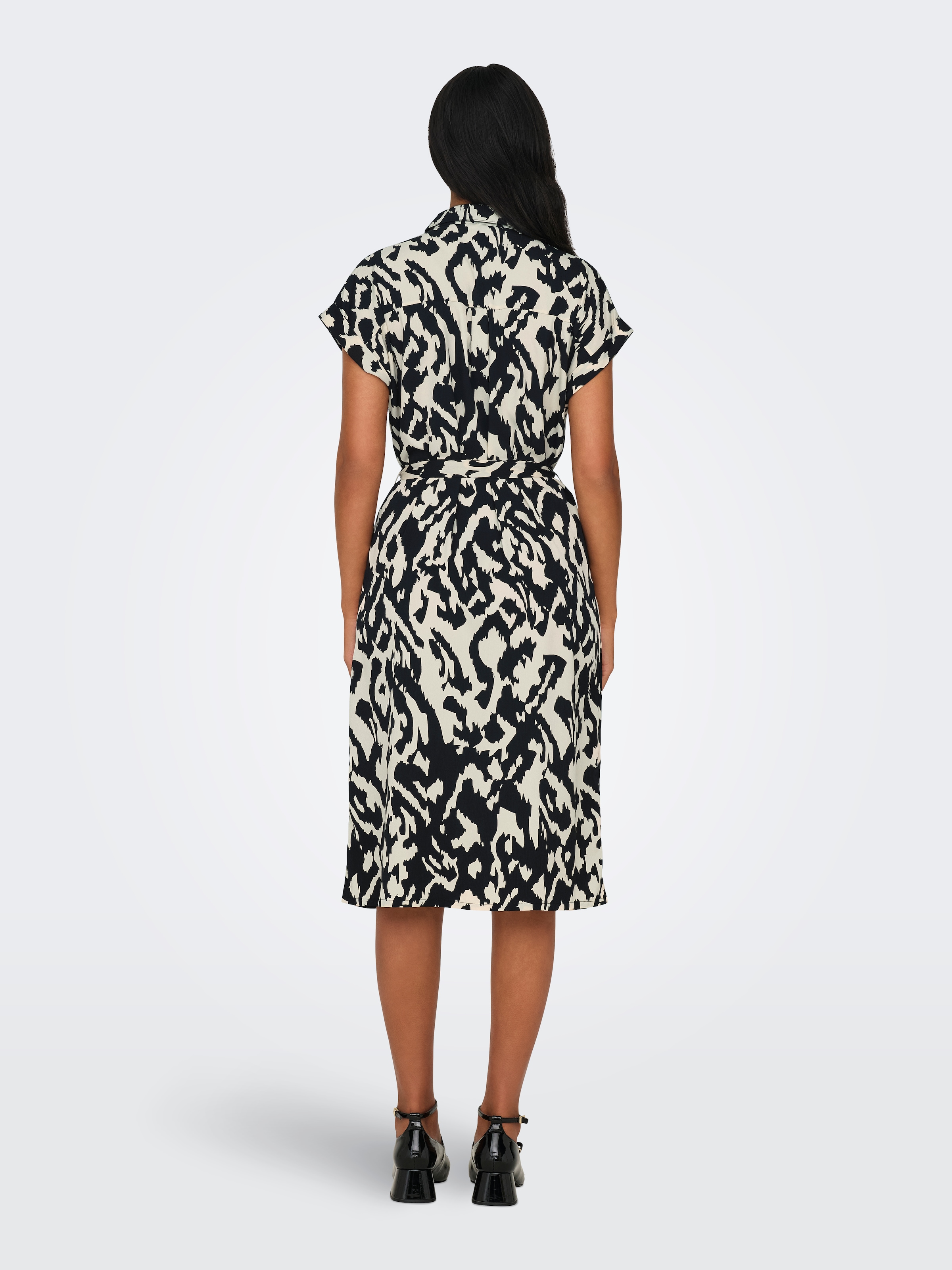 ONLY Hemdblusenkleid »ONLHANNOVER S/S SHIRT DRESS NOOS WVN«, Sommerkleid