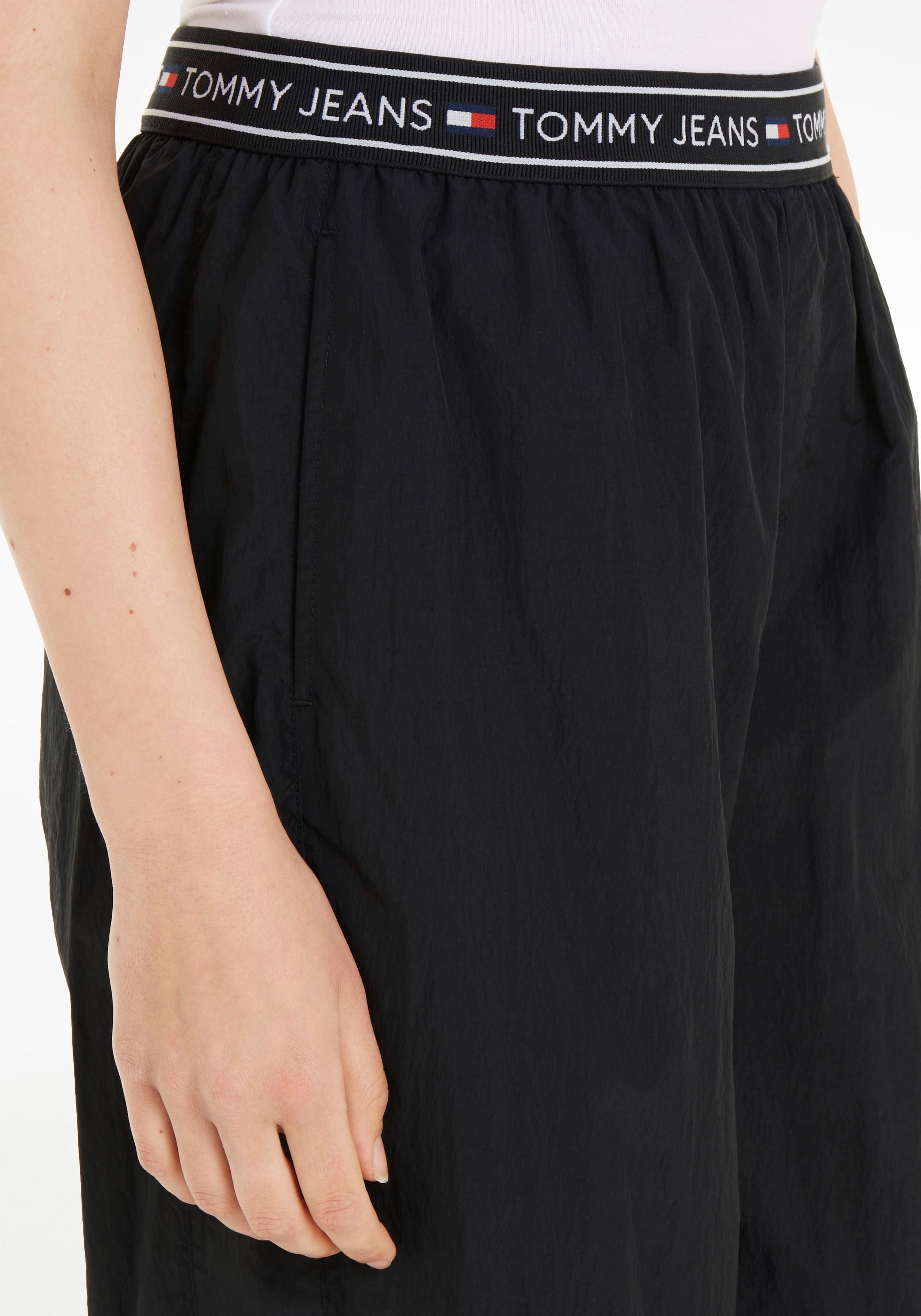 Tommy Jeans Curve Webhose »TJW BAGGY TAPING TRACKPANT EXT«