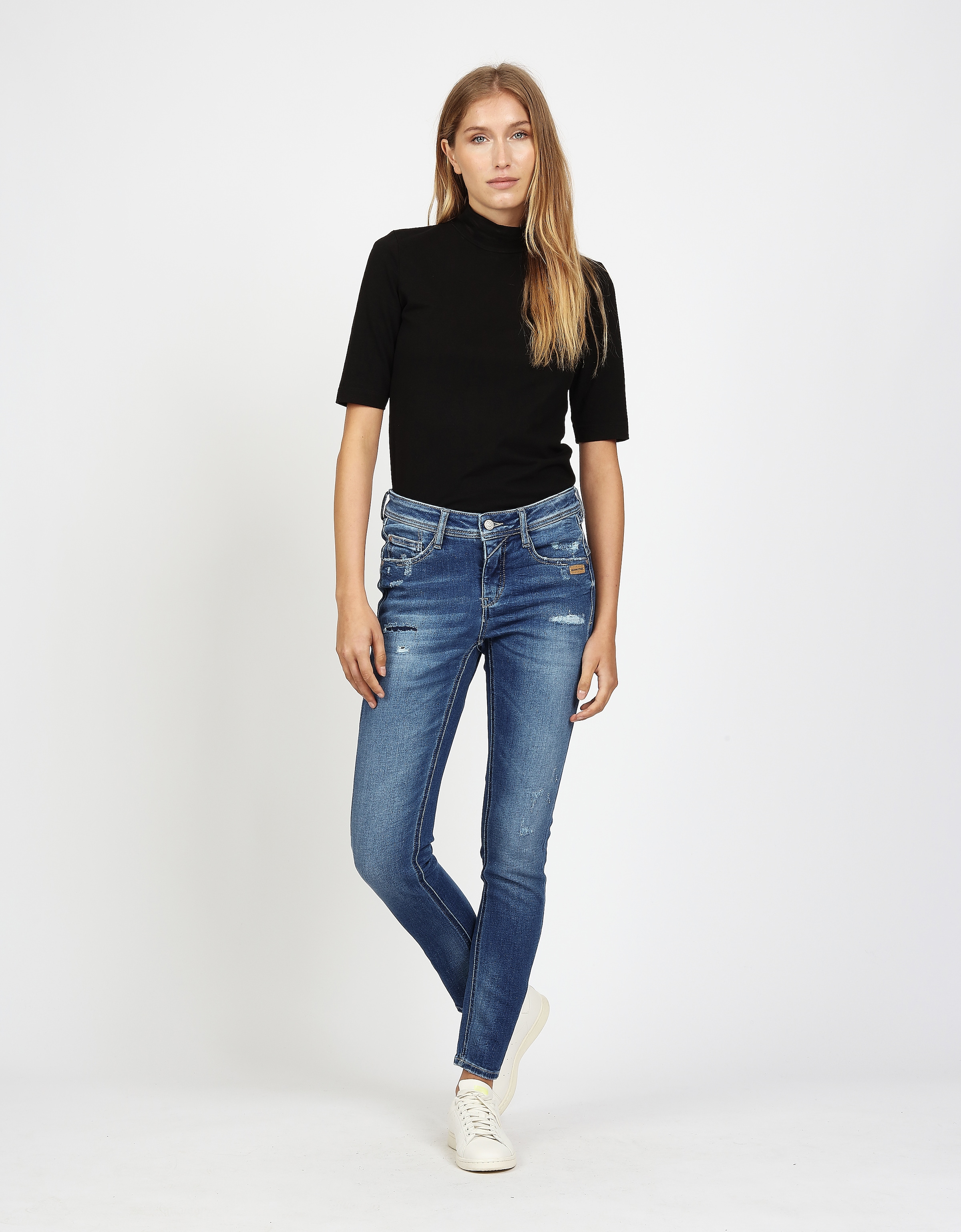 GANG Relax-fit-Jeans »94AMELIE«, mit Used-Effekten