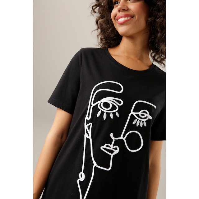 | online CASUAL aus shoppen Kopf Aniston und Kordel kunstvollem Jelmoli-Versand mit Stickerei T-Shirt,
