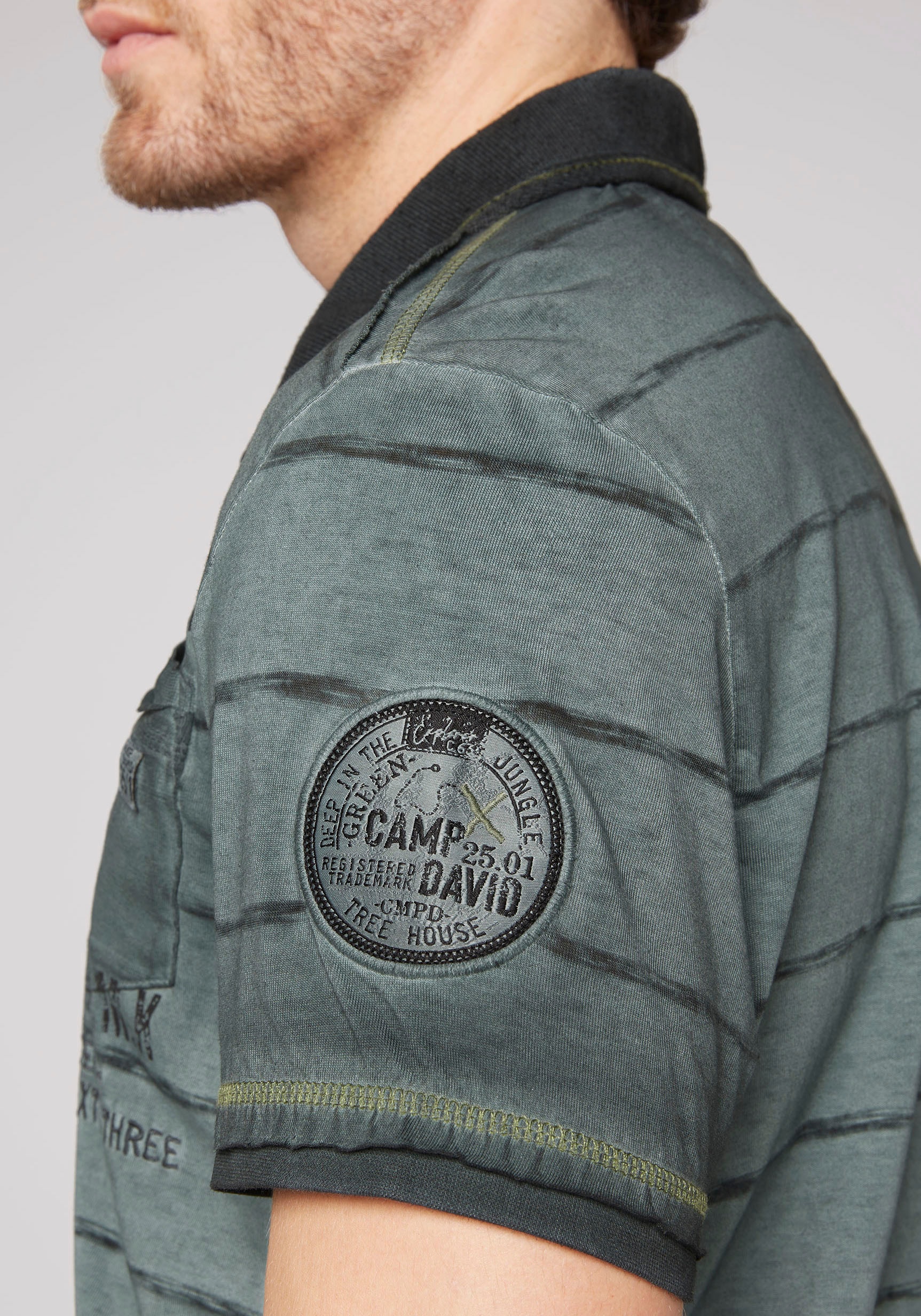 CAMP DAVID Poloshirt, mit offenen Kanten auf den Schultern