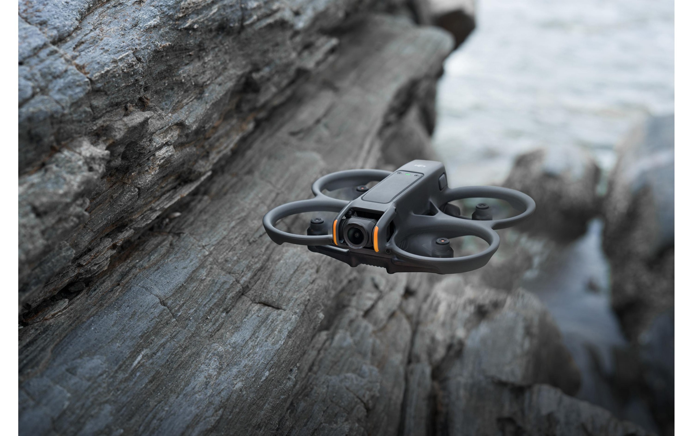 DJI Drohne »Avata 2 Fly Combo mit Goggles 3«