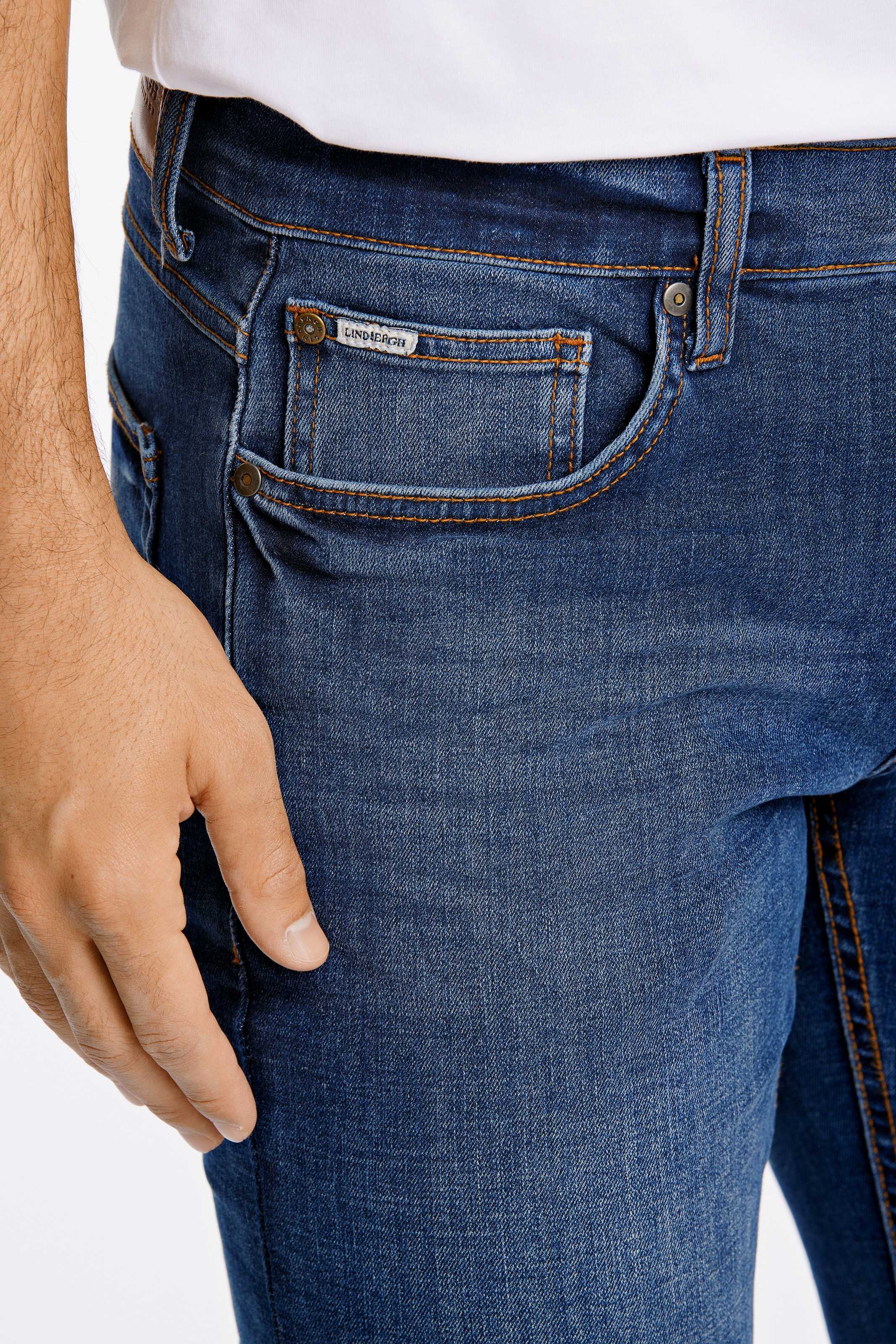 LINDBERGH 5-Pocket-Jeans, mit dunkler Waschung und Stretch