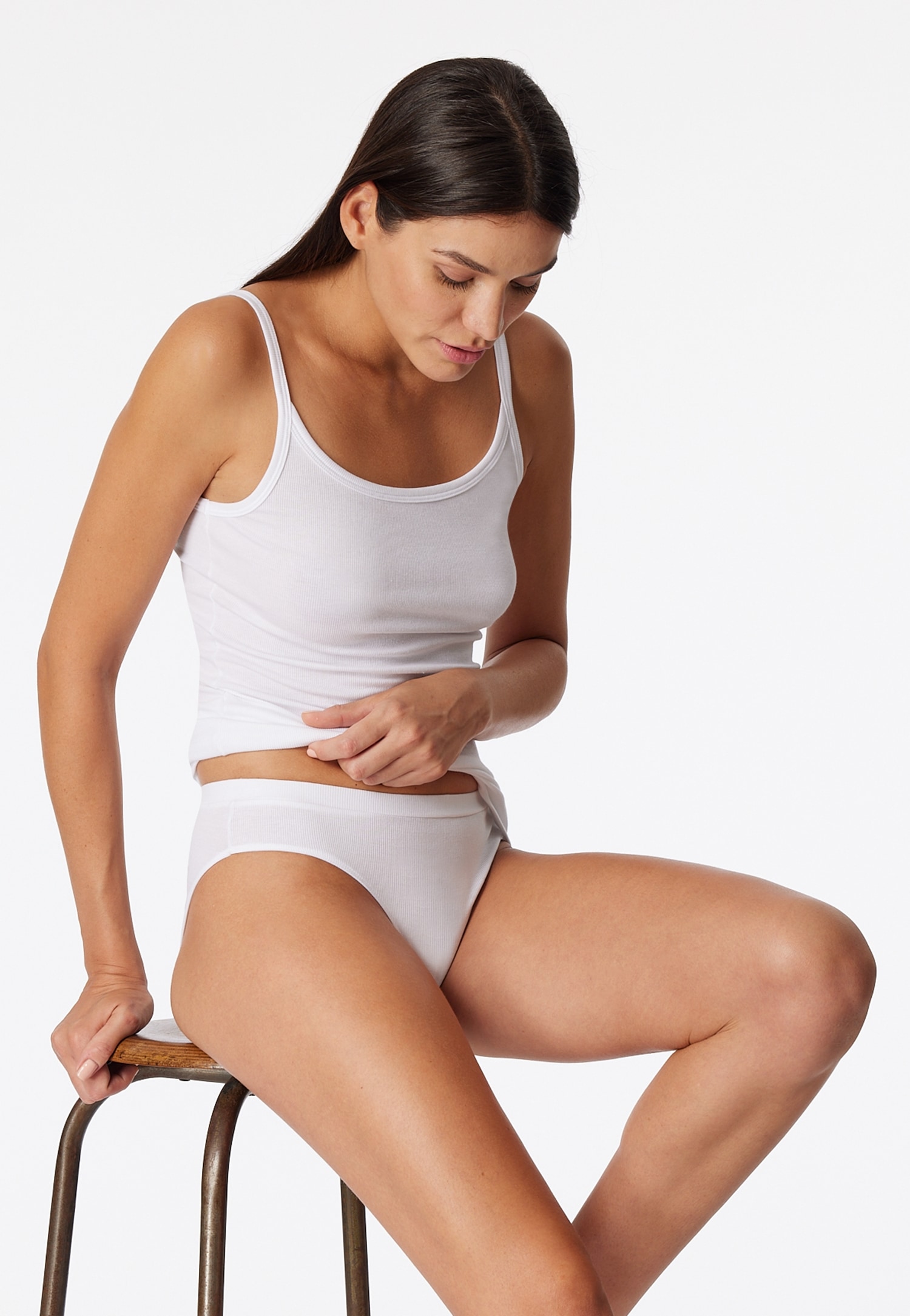 Schiesser Unterhemd »Pure Rib«, tiefer Rundhals-Ausschnitt, elastisch, schmale Träger