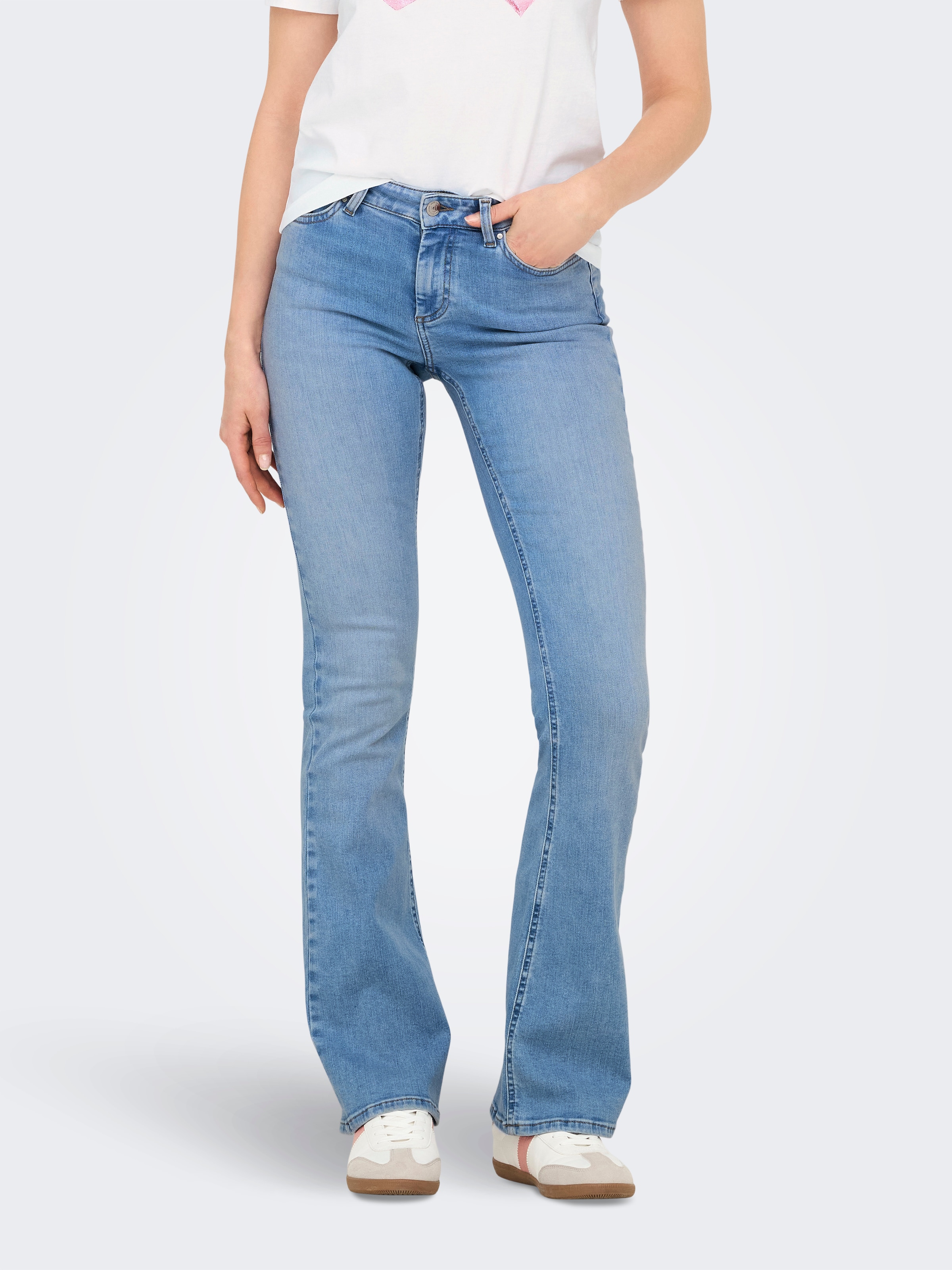 ONLY Bootcut-Jeans »ONLBLUSH MID FLARED DNM TAI198 NOOS«