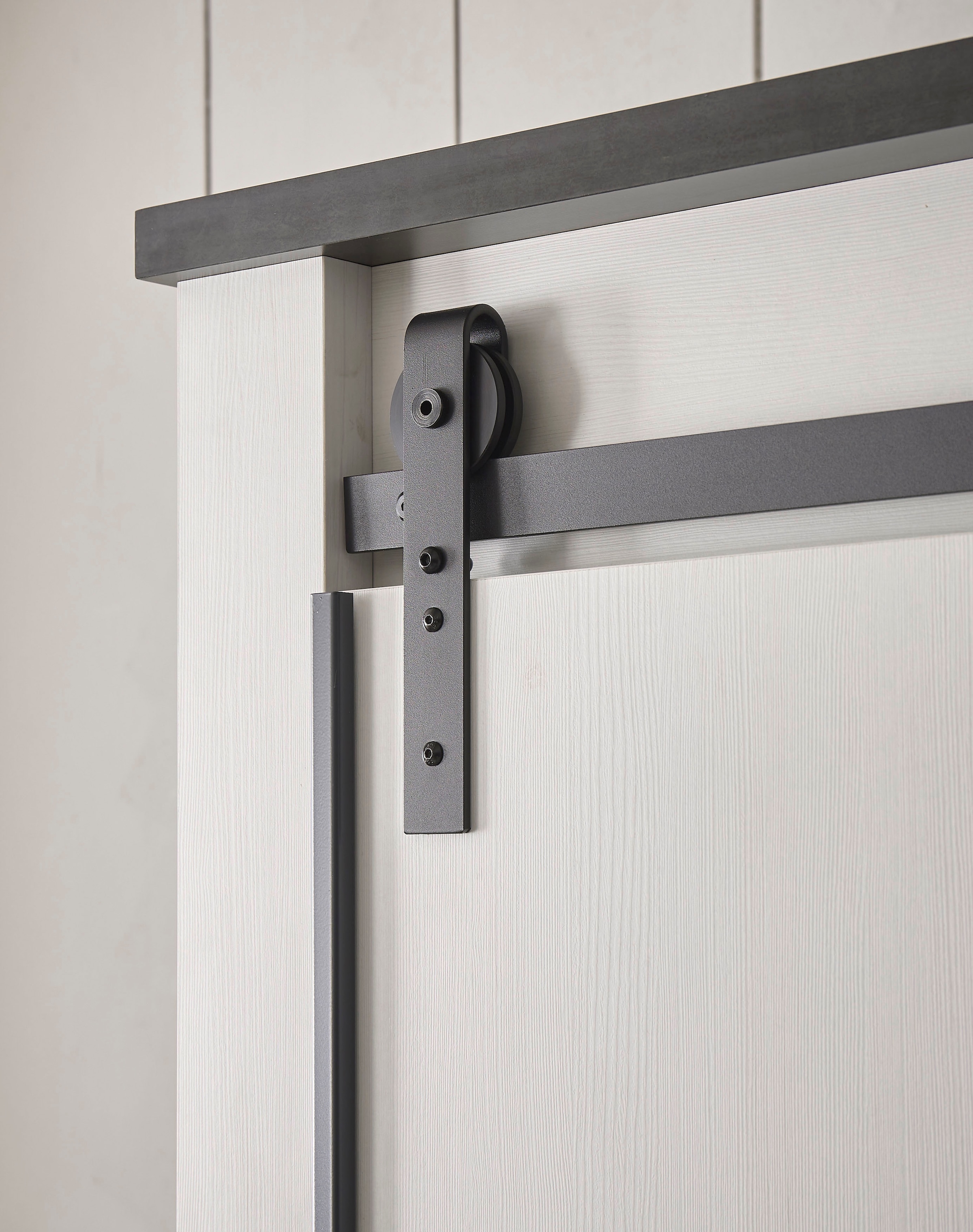 Home affaire Kleiderschrank »SHERWOOD Schlafzimmerschrank mit Spiegel Wäscheschrank«, Schiebetüren mit Scheunentorbeschlag aus Metall, B/T/H 201/63/209cm