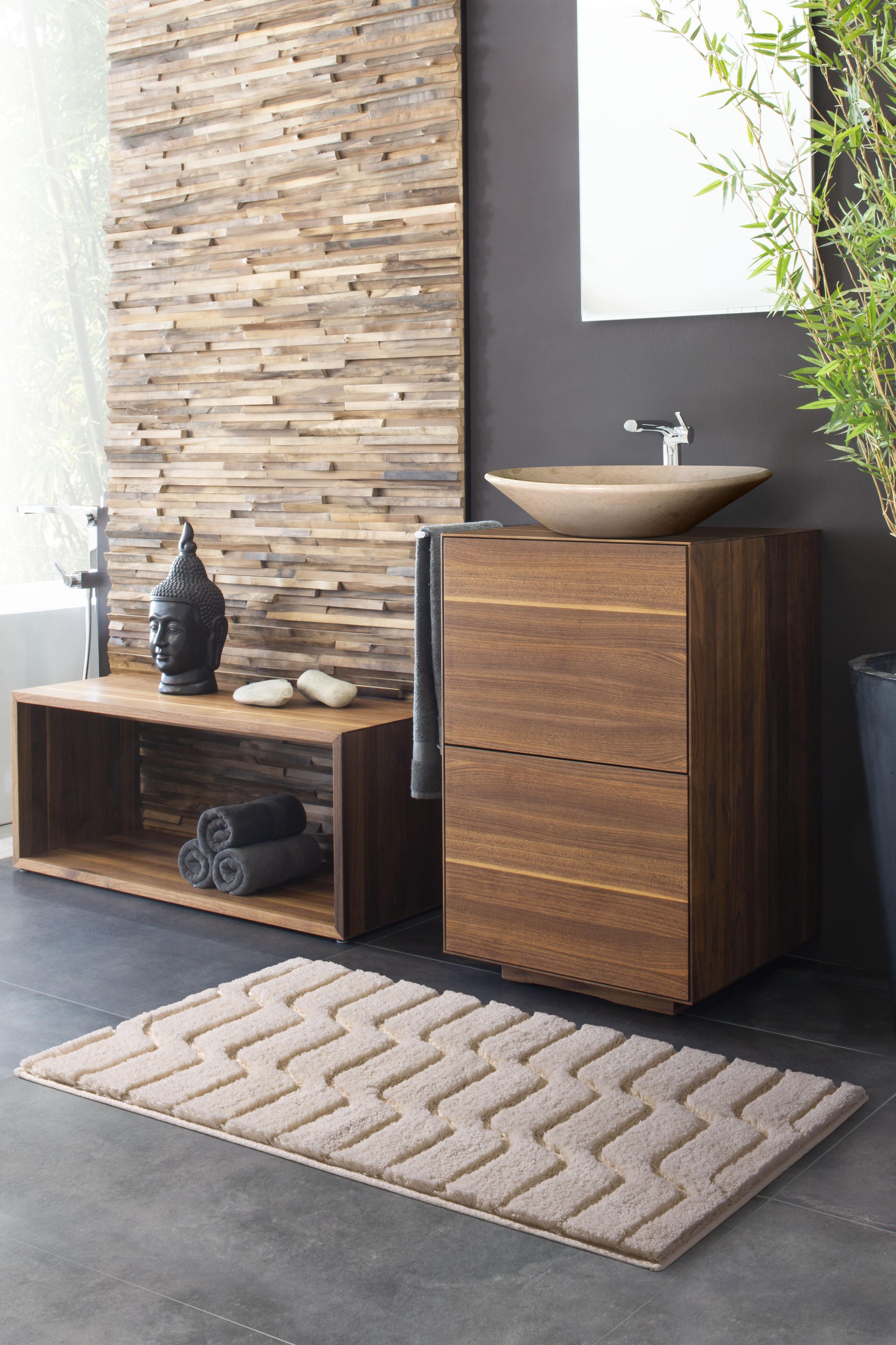 Grund Badematte »Vogue«, rutschhemmend beschichtet, fussbodenheizungsgeeignet, dichter Flor, Hoch-Tief-Effekt, Wellen-Design