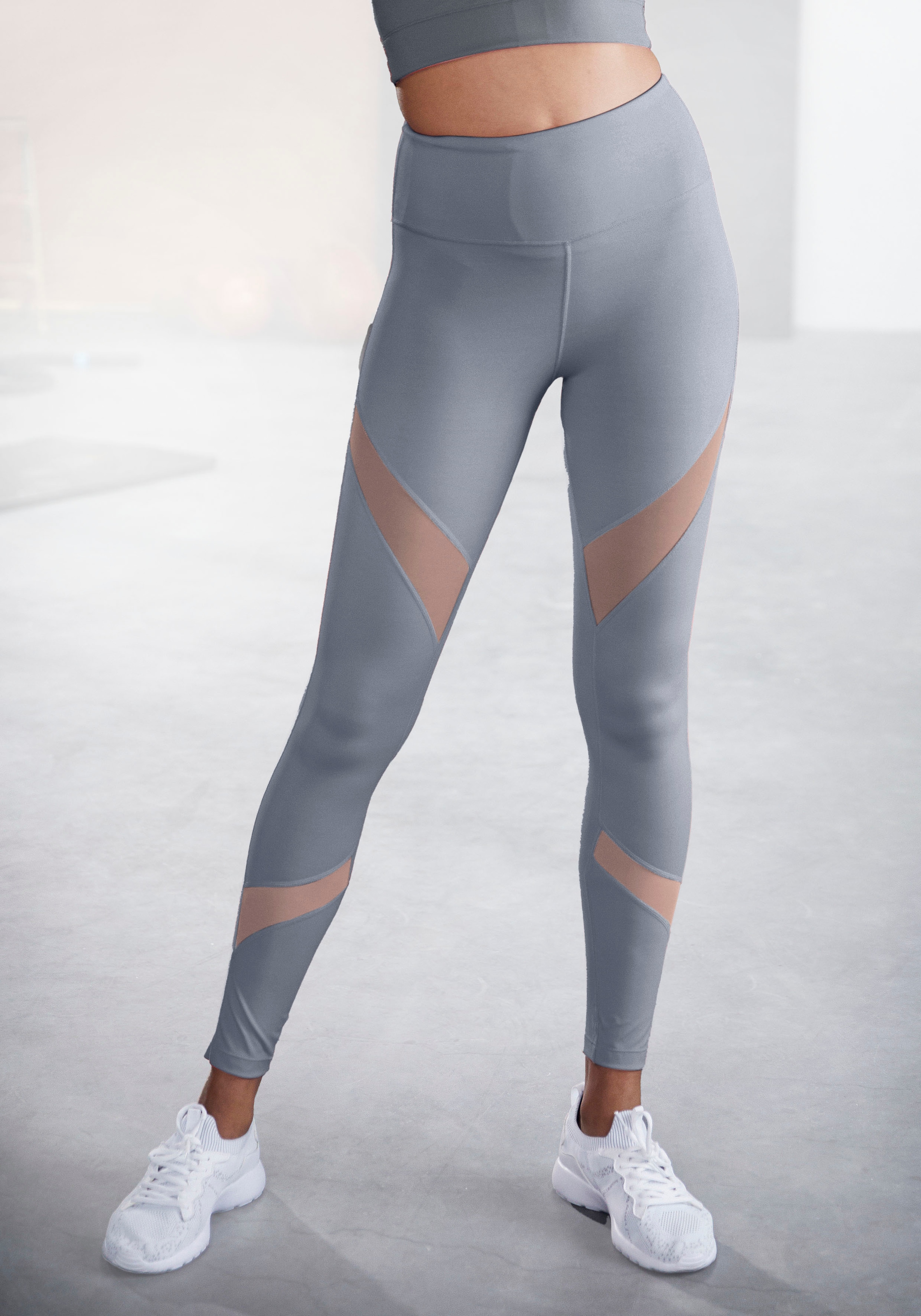 LASCANA ACTIVE Funktionsleggings »-Sport Leggings«, mit kleiner Raffung, Loungewear