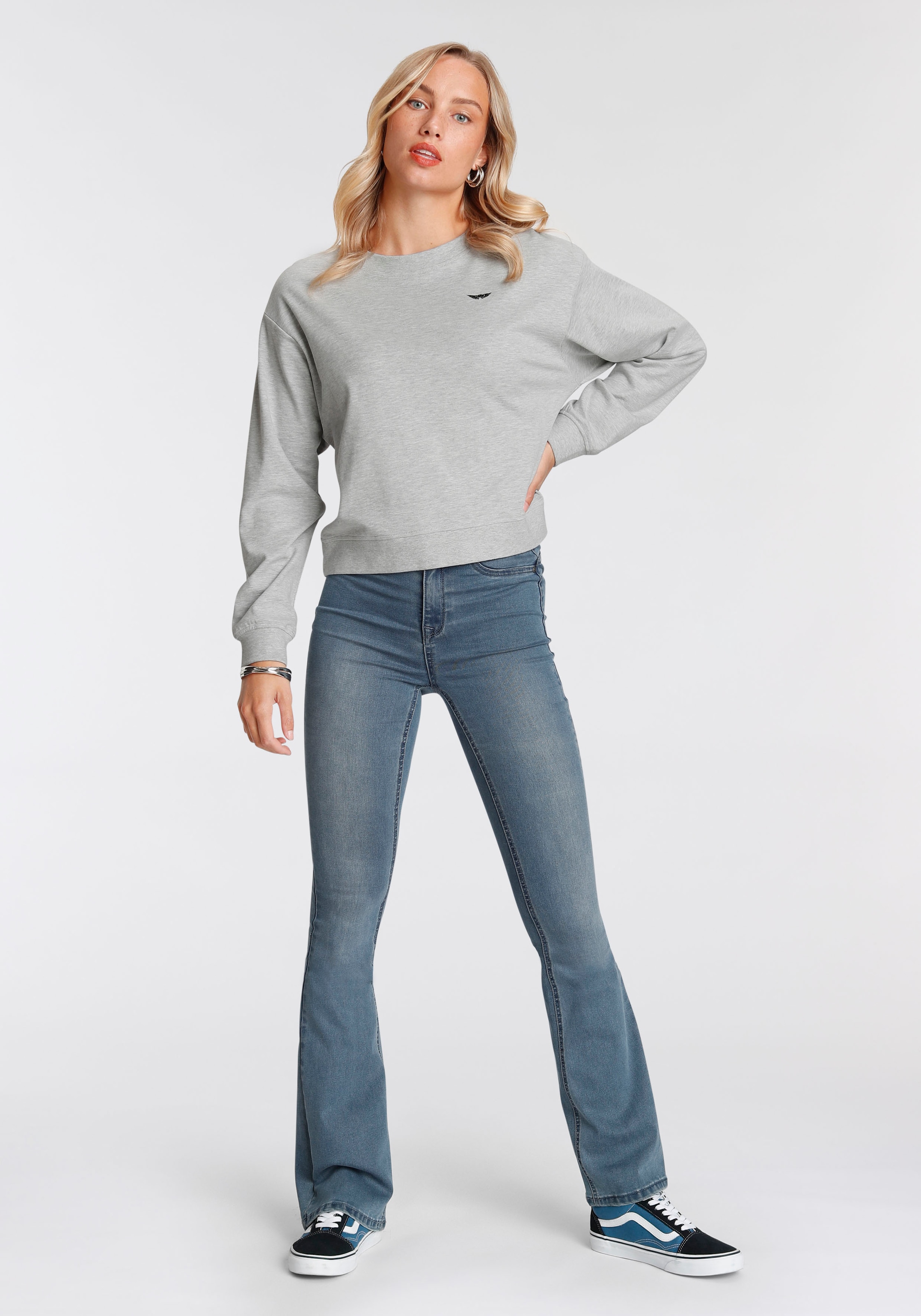 Arizona Bootcut-Jeans »Ultra Stretch«, High Waist mit Shapingnähten