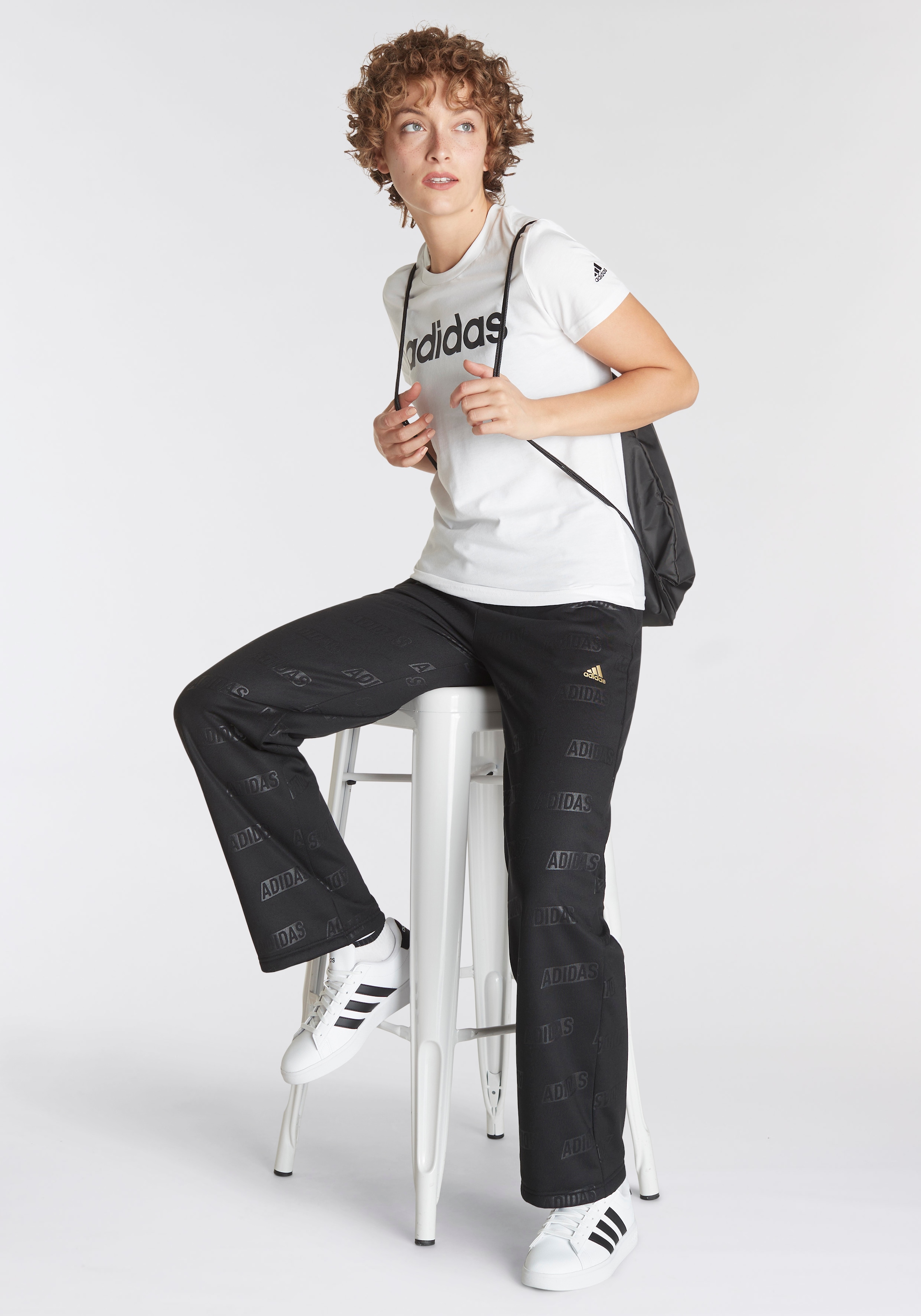 T-Shirt »LOUNGEWEAR Jelmoli-Versand bei Sportswear online Schweiz SLIM adidas kaufen ESSENTIALS LOGO«