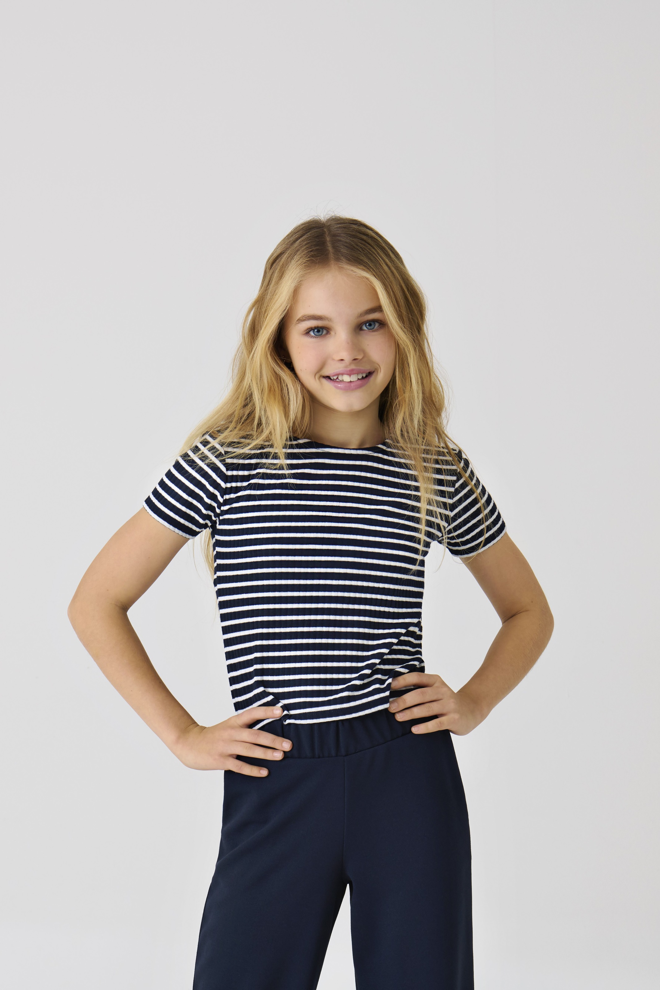 KIDS ONLY T-Shirt "KOGNELLA STRIPED S/S O-NECK TOP JRS"