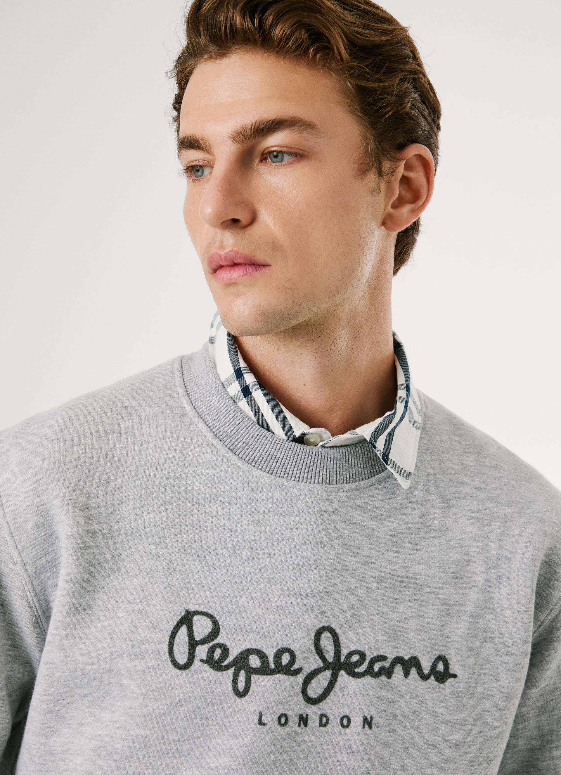Pepe Jeans Sweatshirt »MACBETH MELANGE CREW«, Rundhalsausschnitt, Logo