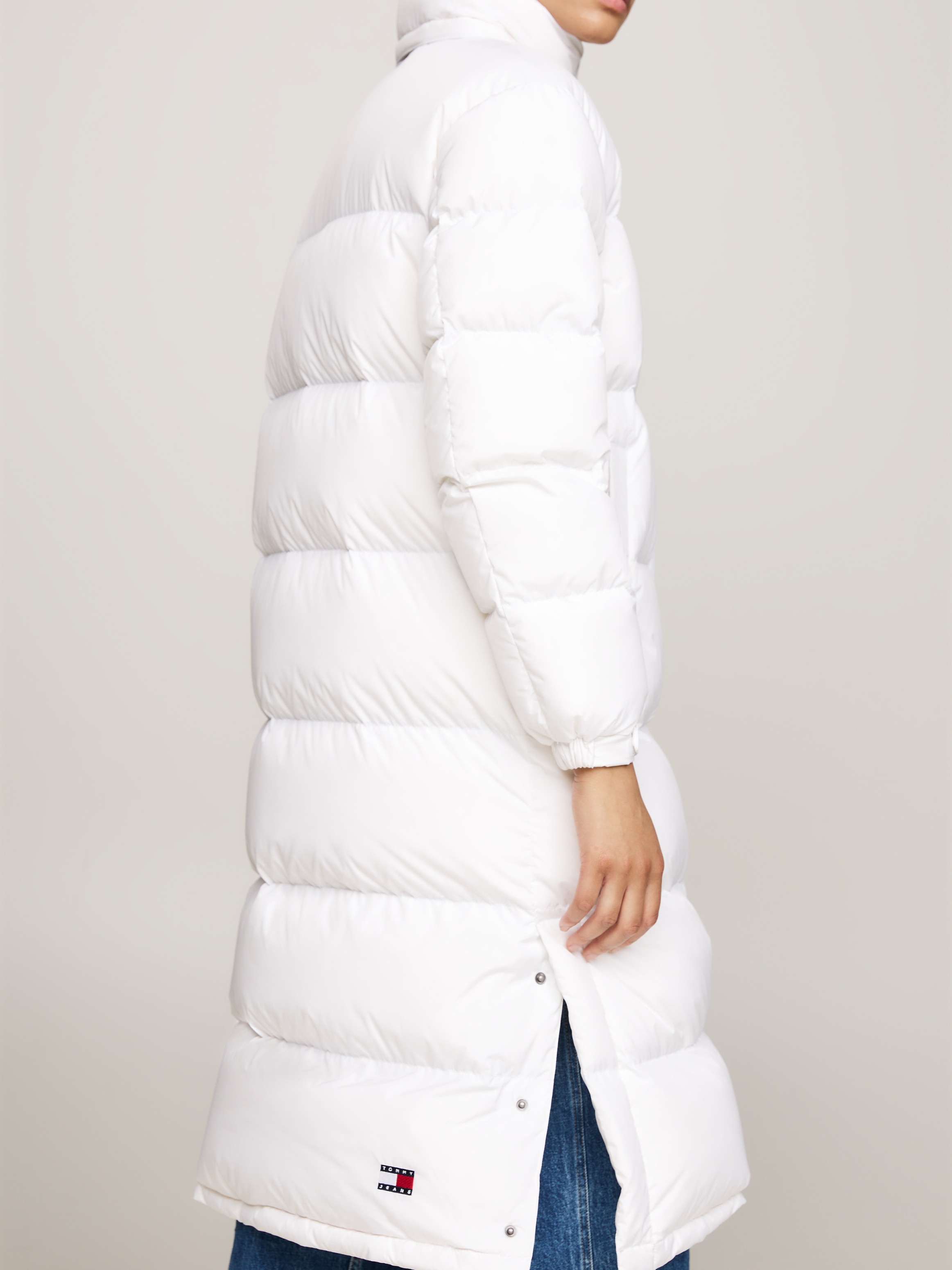 Tommy Jeans Steppmantel »TJW ALASKA LONG PUFFER EXT«, mit Logostickerei