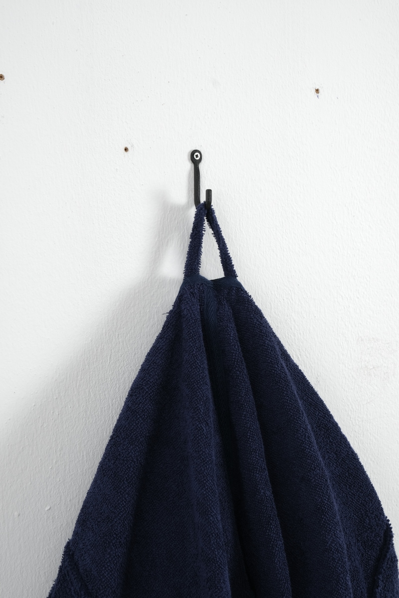 Bruno Banani Herrenbademantel »Clement, ideal für Sauna & Spa, Hotelbademantel, Morgenmantel«, (1 St.), 100% Baumwolle, einfarbig, glänzende Streifen-Bordüre, Taschen, S-4XL