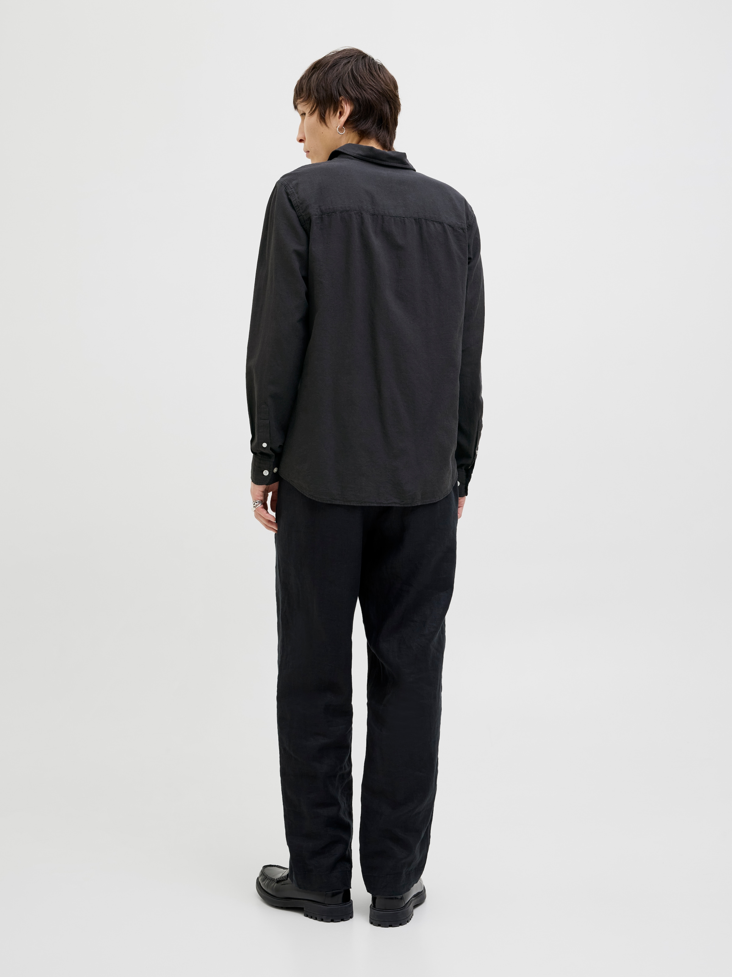 Jack & Jones Langarmhemd »JJEBREEZE SHIRT LS SN«, mit Hemdkragen