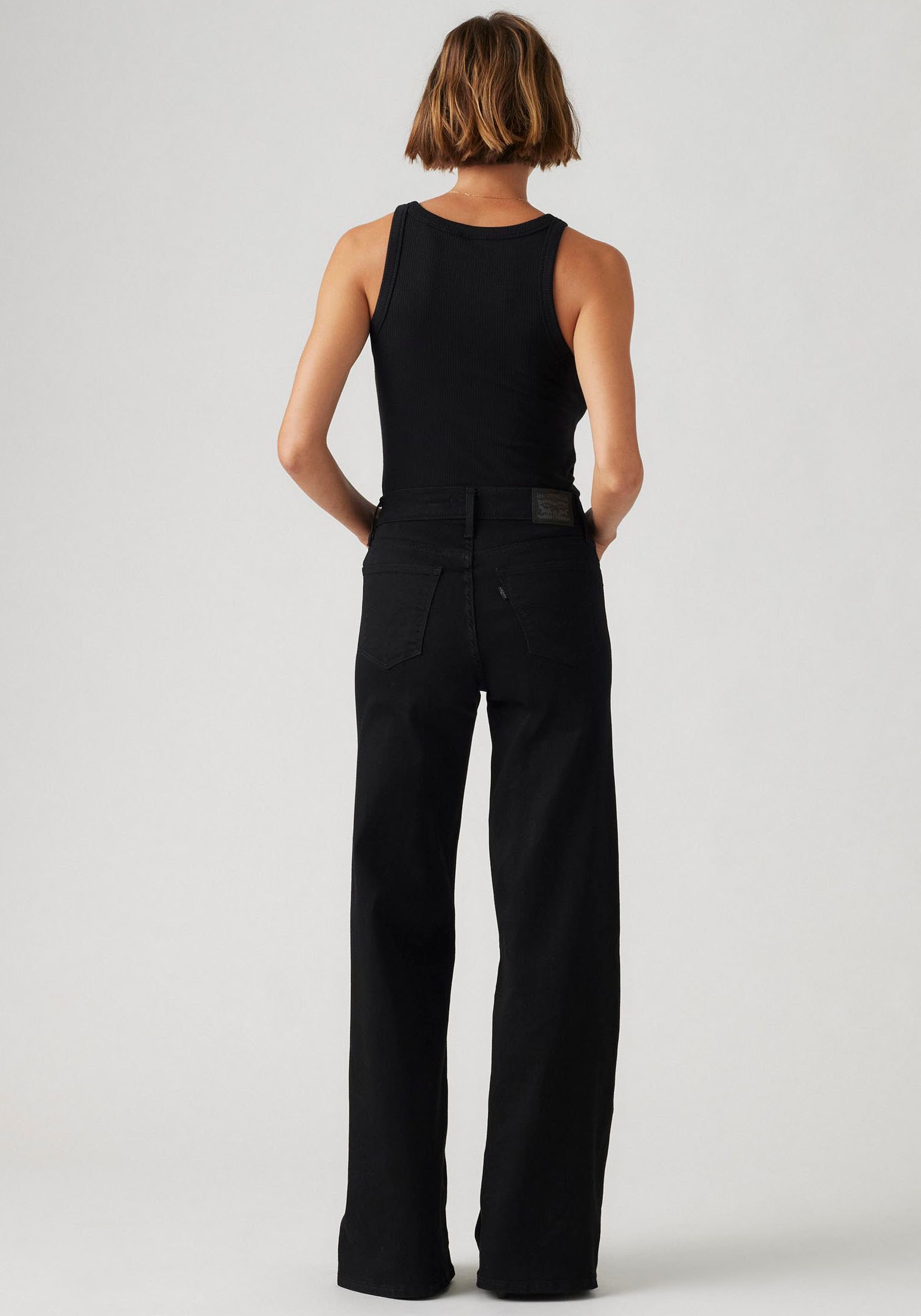 Levi's® Weite Jeans »Jeans 318 SHAPING«, im Five-Pocket Style