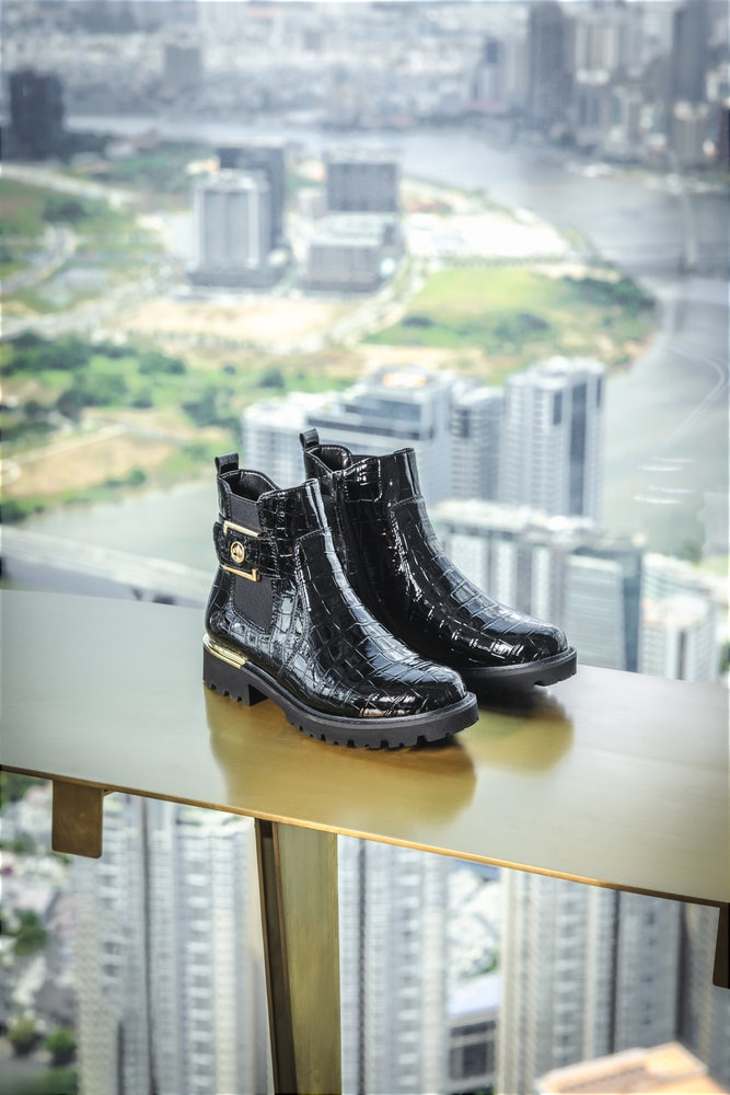 Remonte Chelseaboots, Blockabsatz, Boots, Stiefelette mit praktischem Innen-Reissverschluss