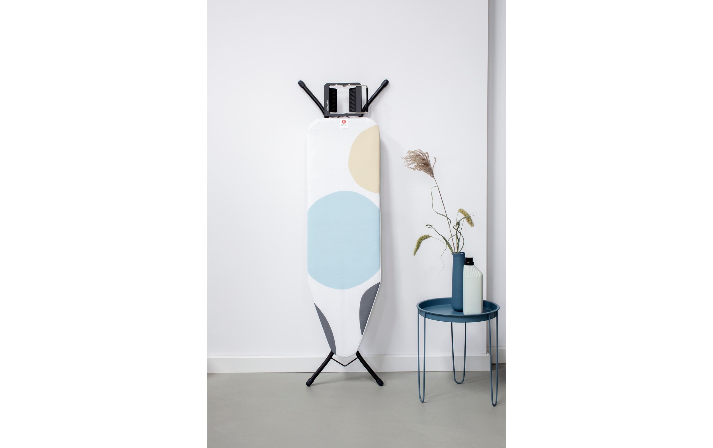 Brabantia Bügelbrett »mit Dampfbügeleisenablage«, Bügelfläche 124 cmx38 cm