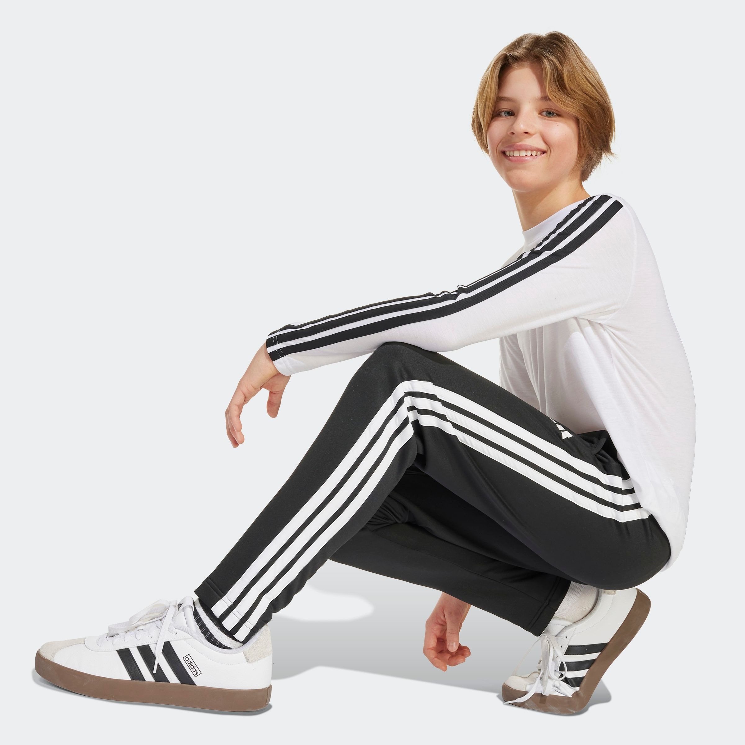 adidas Sportswear Sporthose »U TR-ES 3S PANT«, (1 tlg.)