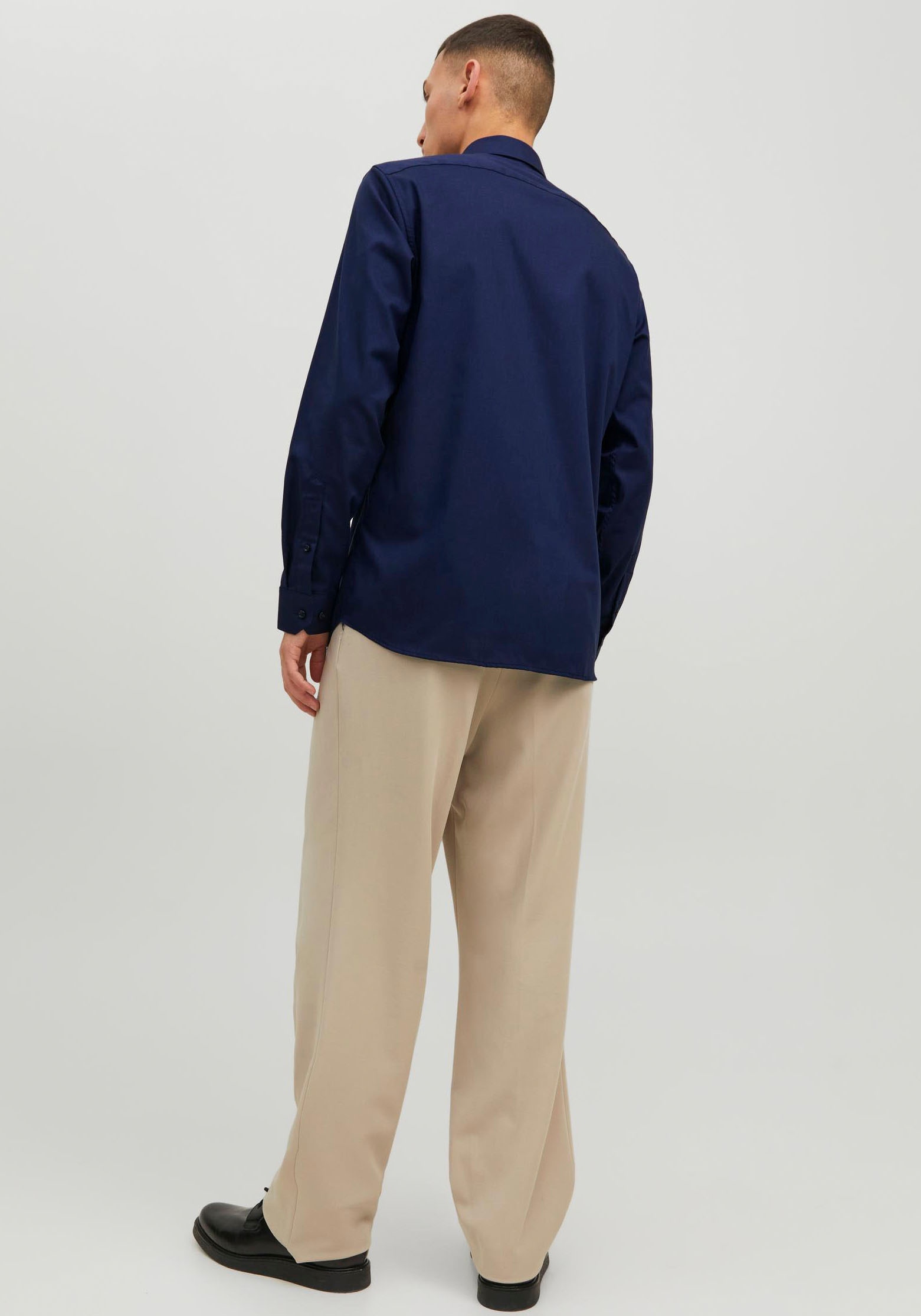 Jack & Jones Langarmhemd »JPRBLAPARKER Slim Fit Hemd, atmungsaktiv, ideal für den Alltag«, unifarben, modisch, slim fit, Baumwolle, Hemdkragen
