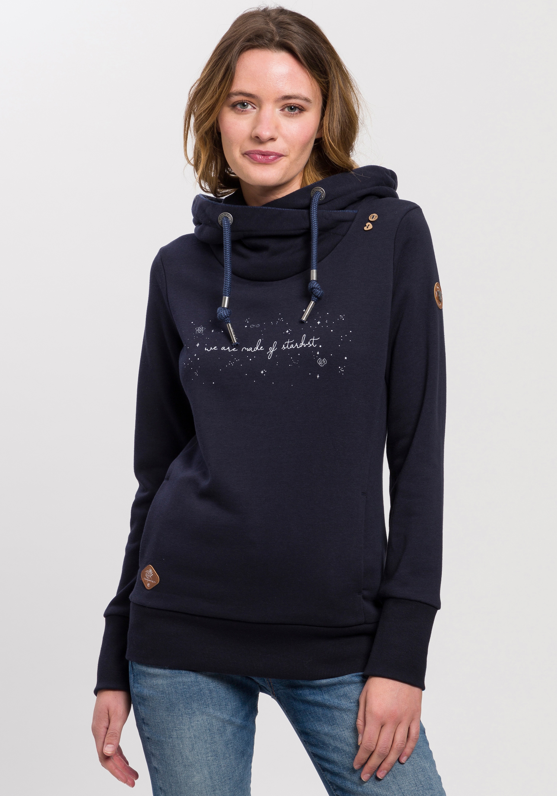 Ragwear Sweater »GRIPY BUTTON O STARDUST«, mit Statement-Front-Print "We are made of Stardust"