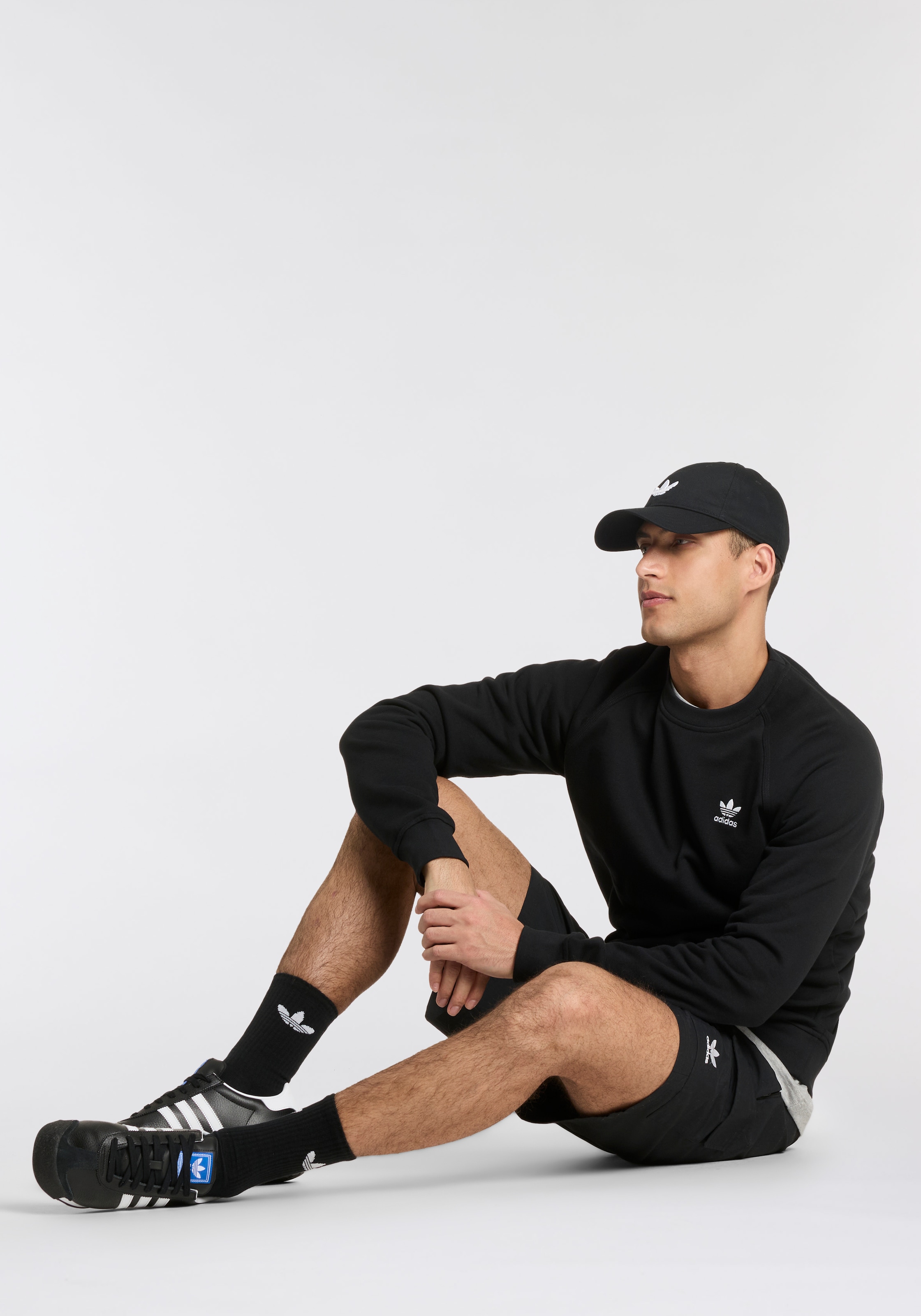 adidas Originals Sweatshirt »ESS CREW FT«