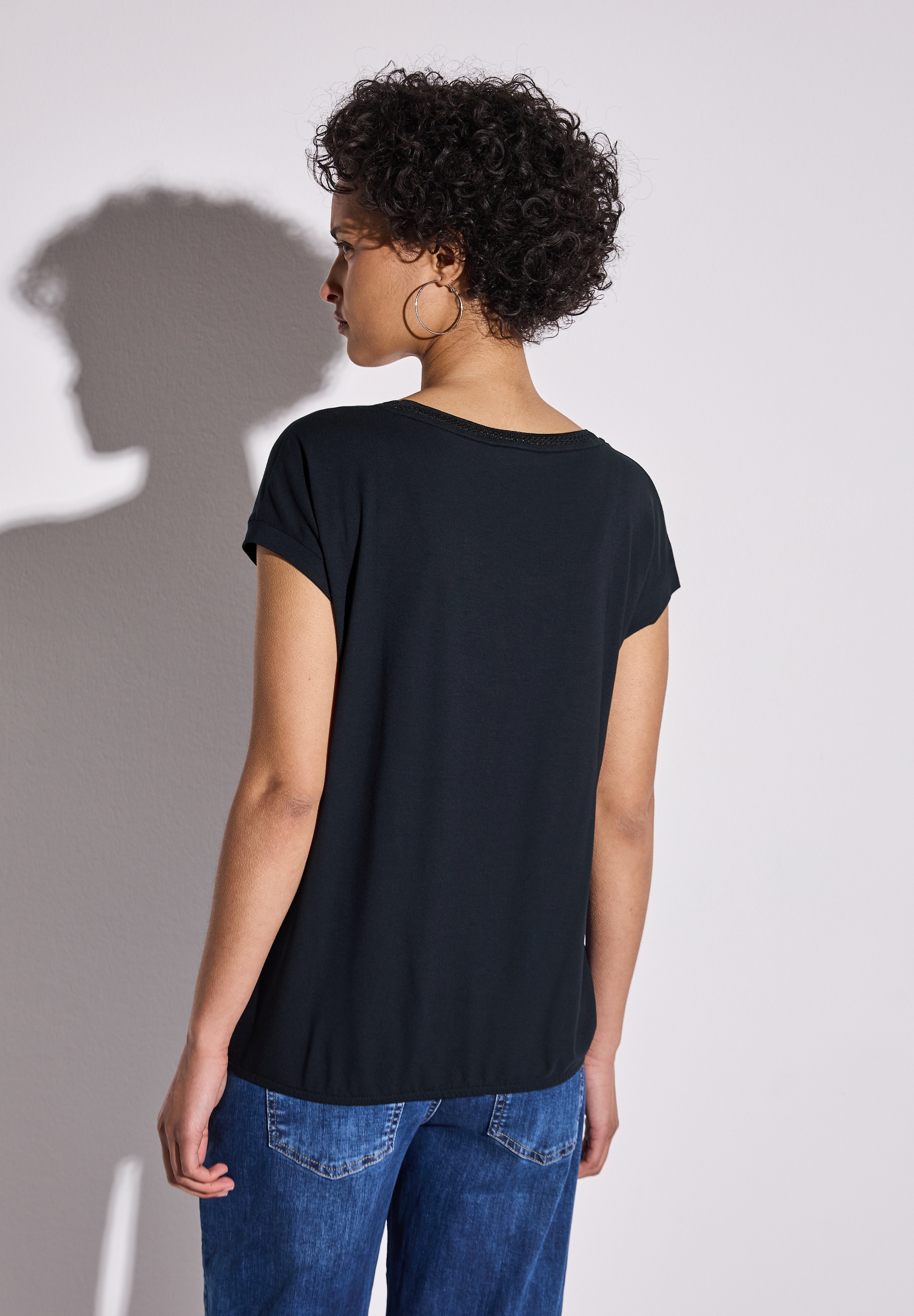 STREET ONE T-Shirt, mit Dekortape und elastischem Saum