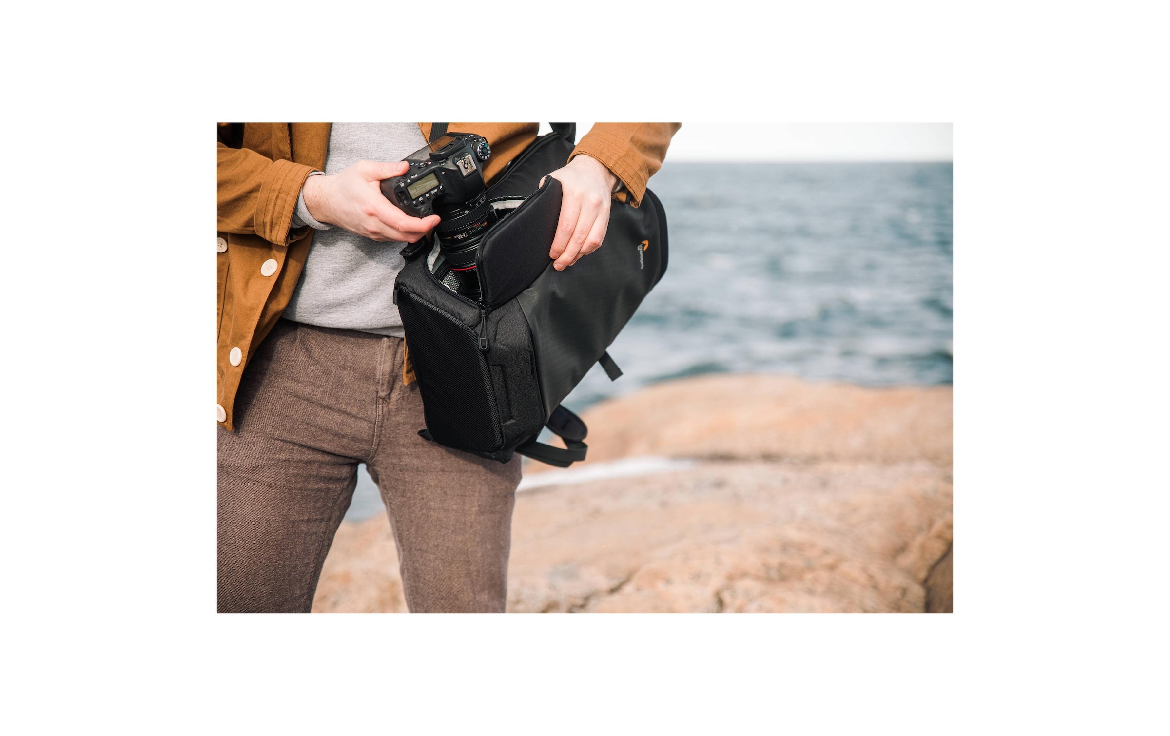 Lowepro Kameratasche »Flipside 300 AW III«