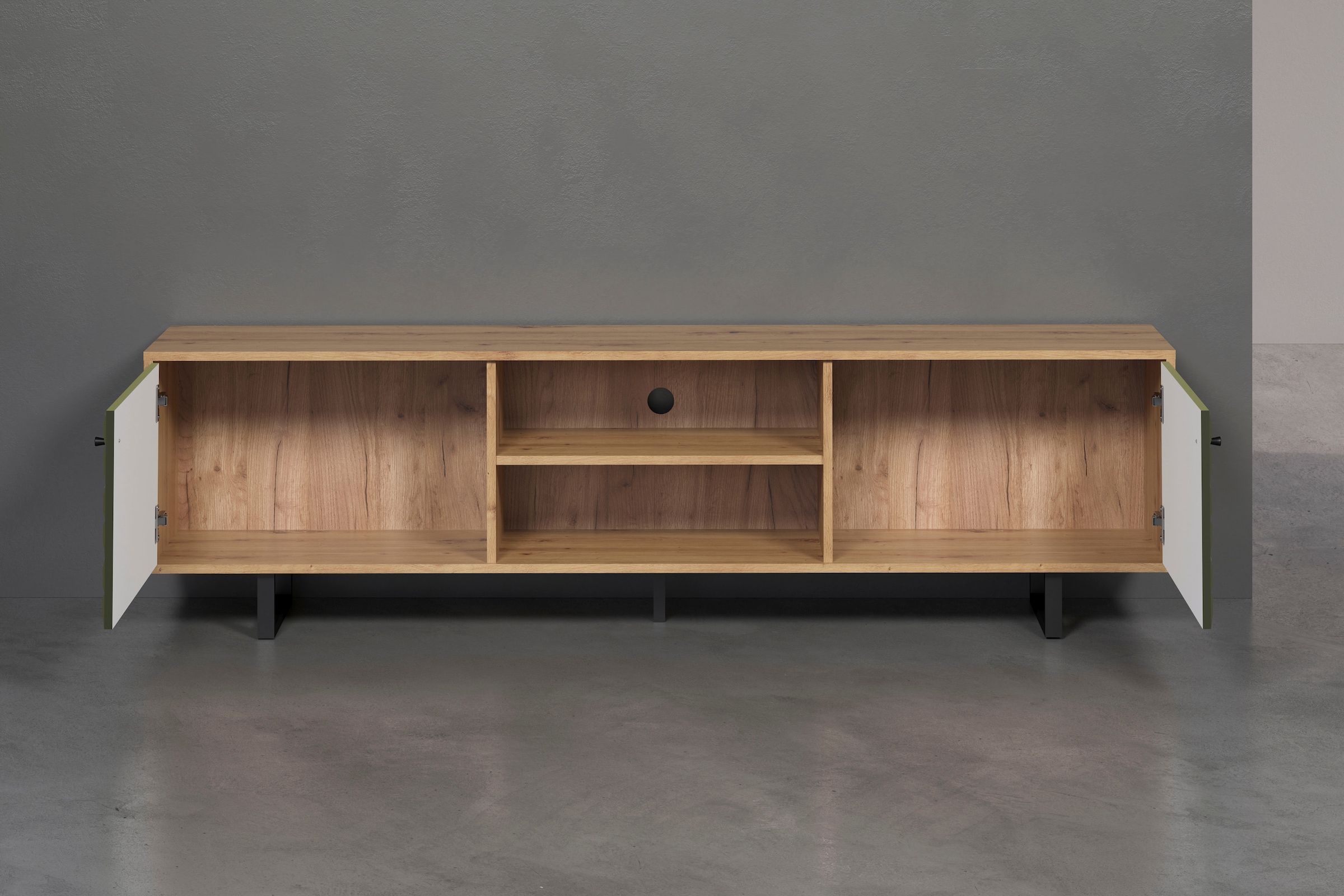 Places of Style TV-Board »Ferretti«, TV-Tisch mit besonderer Fräsung - Füsse und Griffe aus Metall