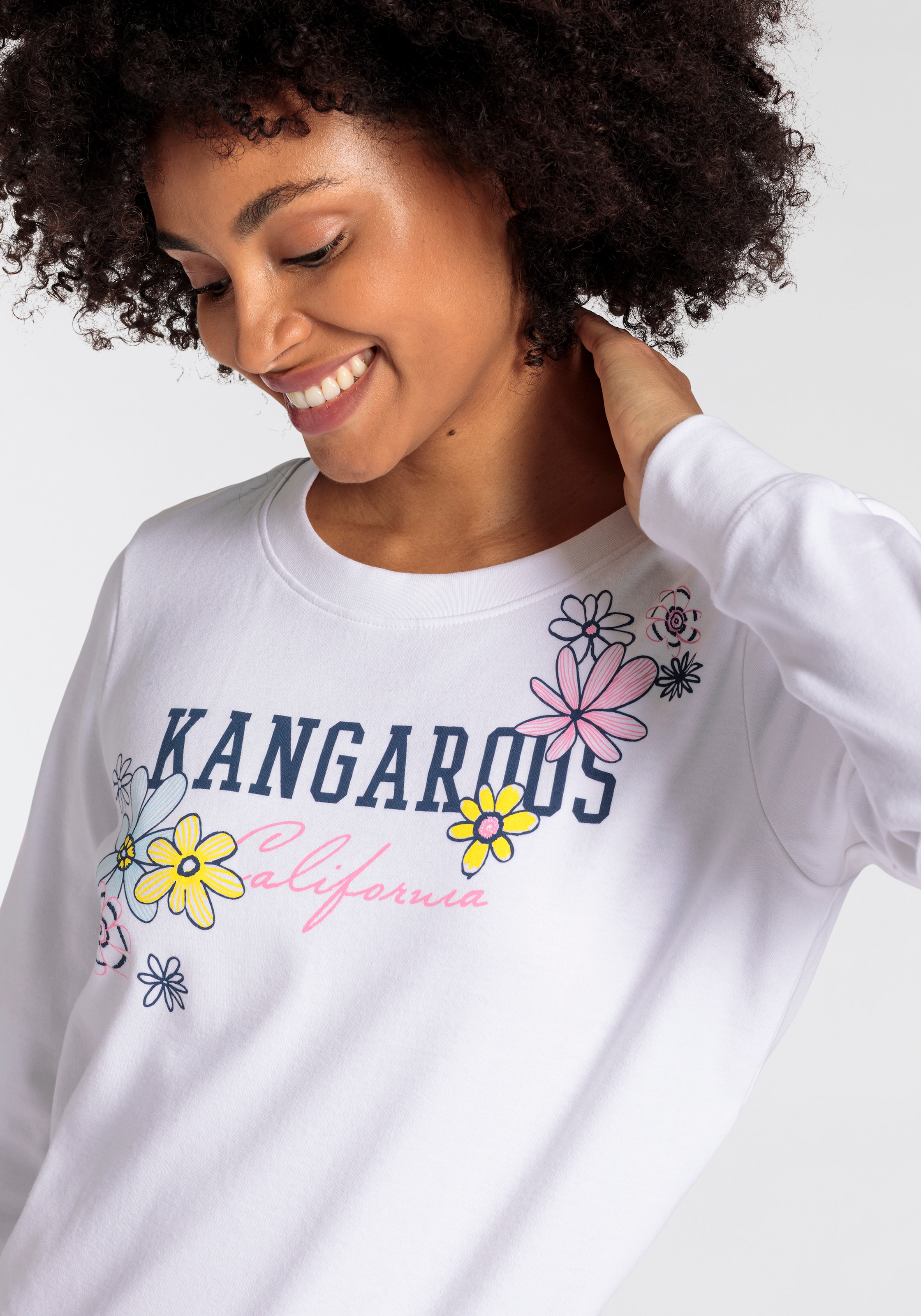 KangaROOS Sweatshirt, mit grossem Label Print - NEUE-KOLLEKTION