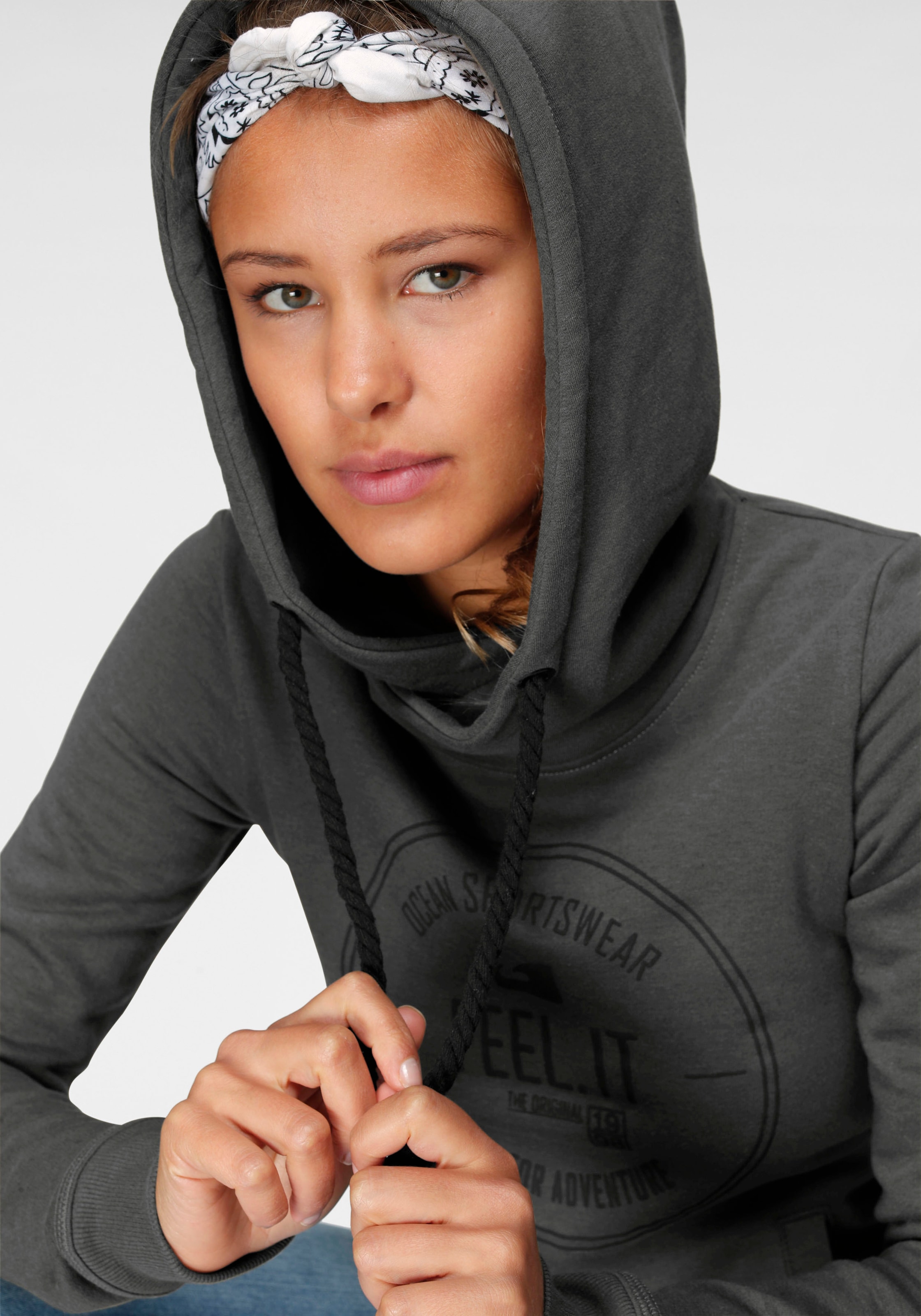 Ocean Sportswear Kapuzensweatshirt »Essentials Sweatshirt«