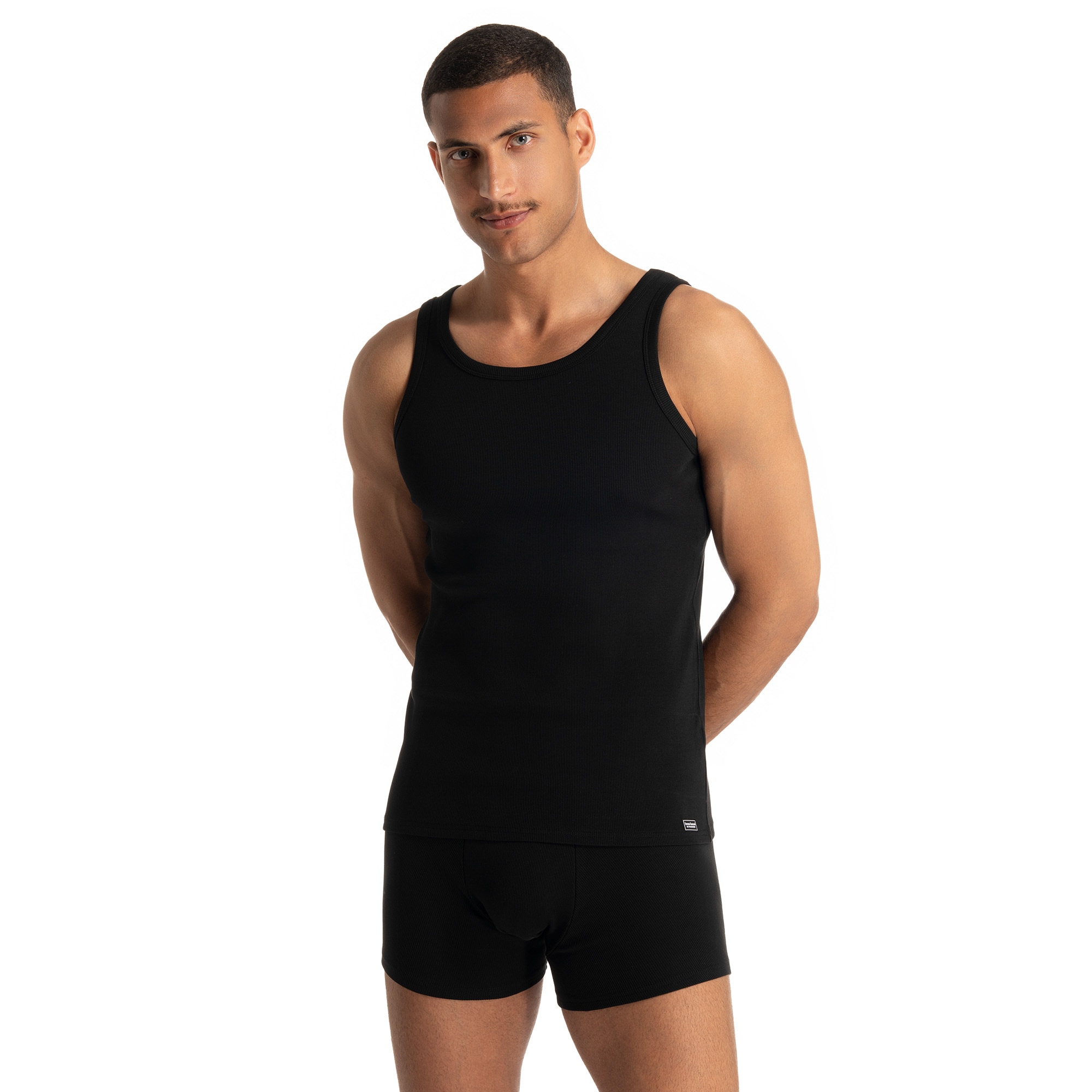 Bruno Banani T-Shirt »FINE RIB« mit Rundhalsausschnitt, Cotton-Mix, elastisch