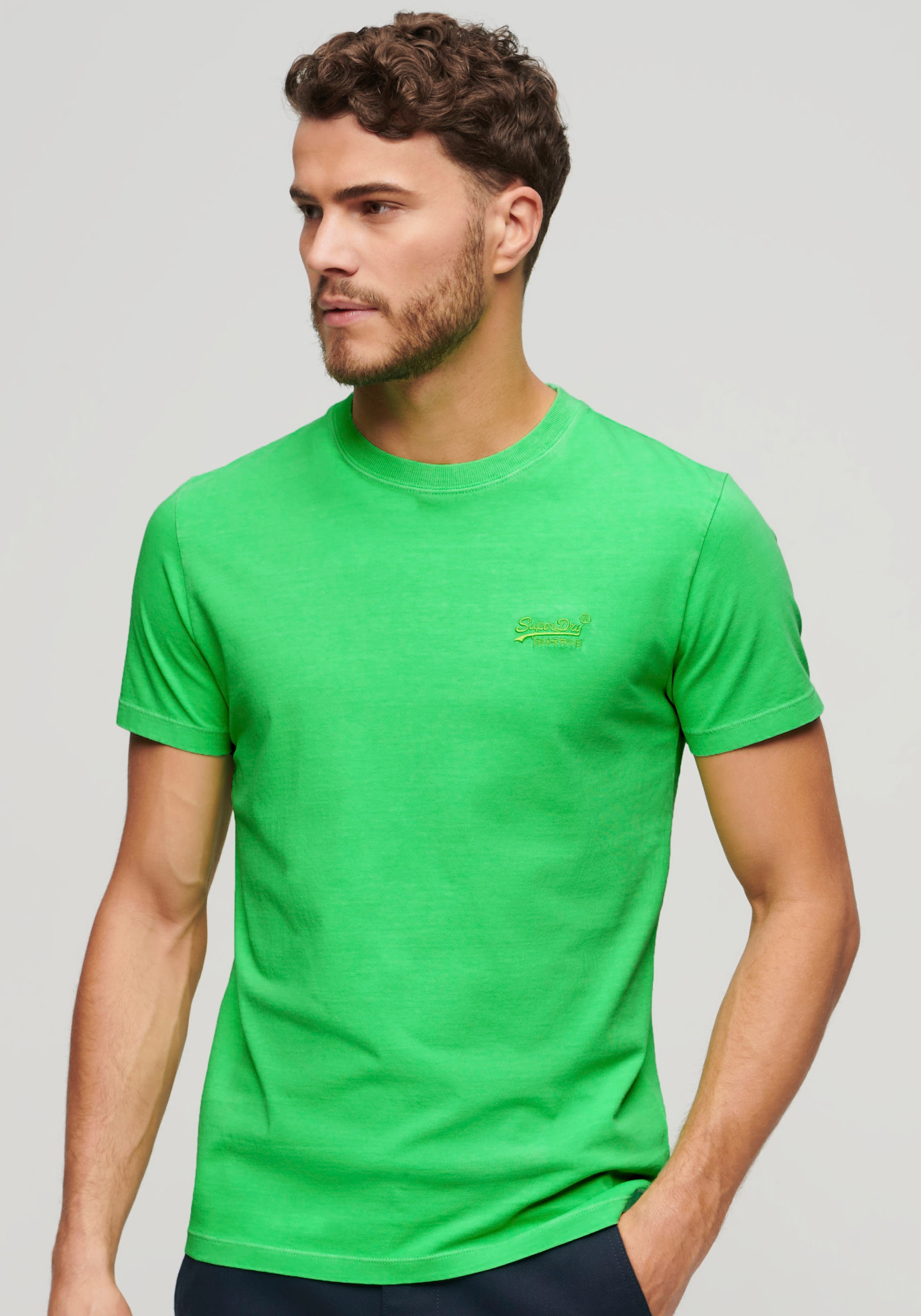 Rundhalsshirt »ESSENTIAL LOGO EMB NEON TEE«