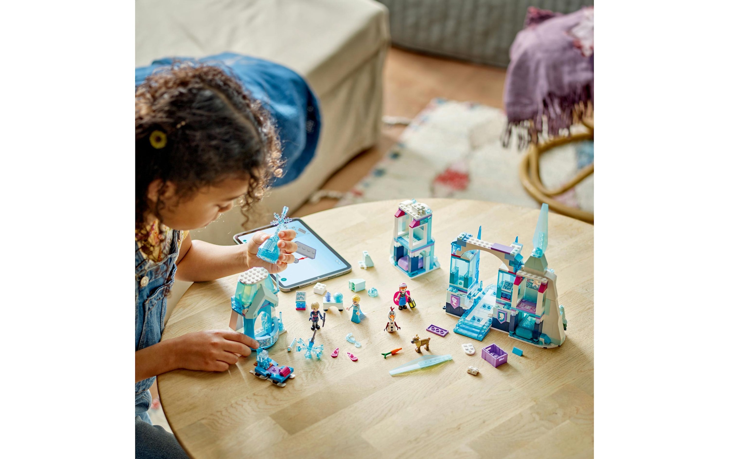 LEGO® Spielbausteine »Disney Elsas Winterpalast 43244«, (630 St.)
