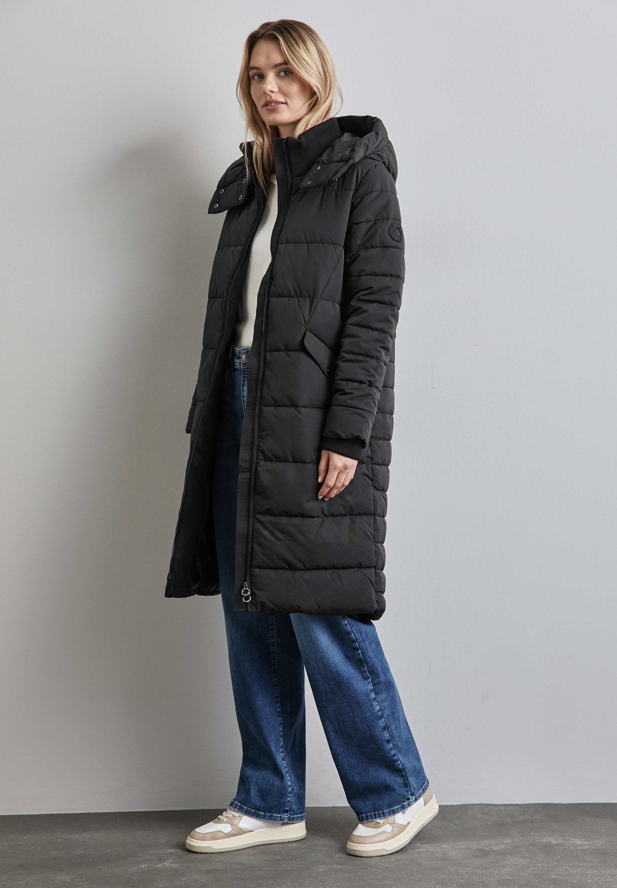 STREET ONE Winterjacke, mit abnehmbarer Kapuze