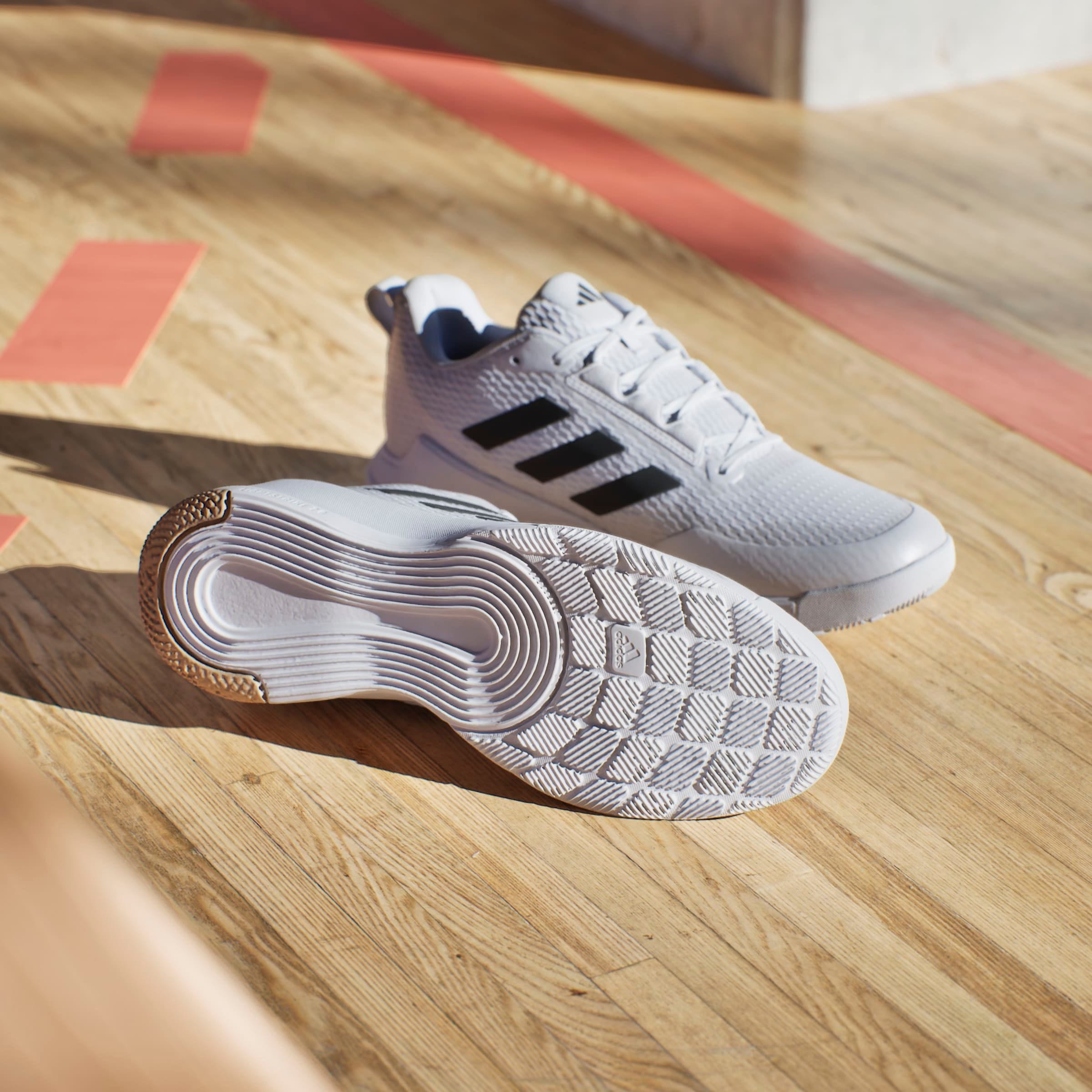 adidas Performance Hallenschuh »NOVAFLIGHT 2 INDOOR«, besonders geeignet für Handball und Volleyball