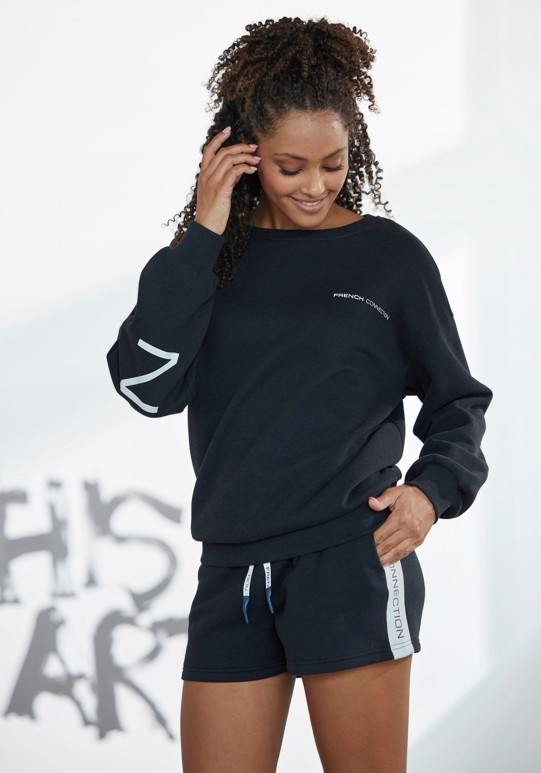 French Connection Sweatshorts mit seitlichen Kontrast-Einsätzen, Loungewear