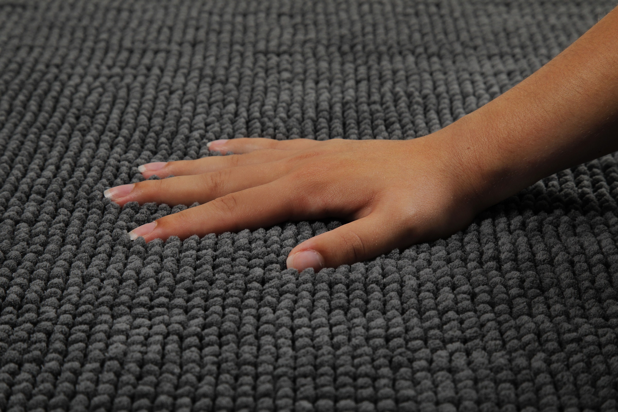 my home Badematte »Kaelan, weicher Chenille«, rutschhemmend beschichtet, fussbodenheizungsgeeignet, Badvorleger, Badteppich weiches Chenille, pastellfarben, Badezimmer