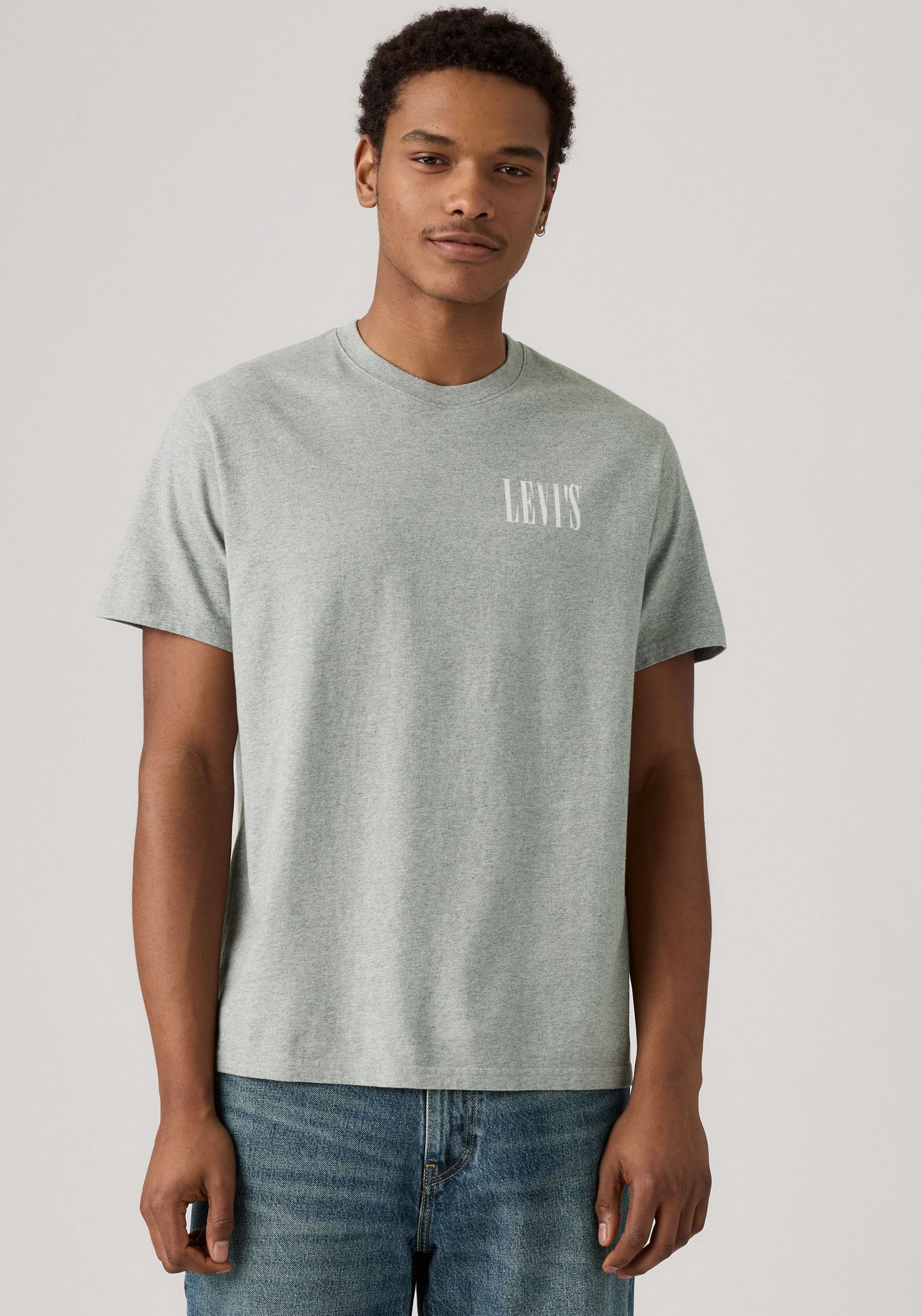 Levi's® T-Shirt »RELAXED FIT TEE« mit Logoschriftzug