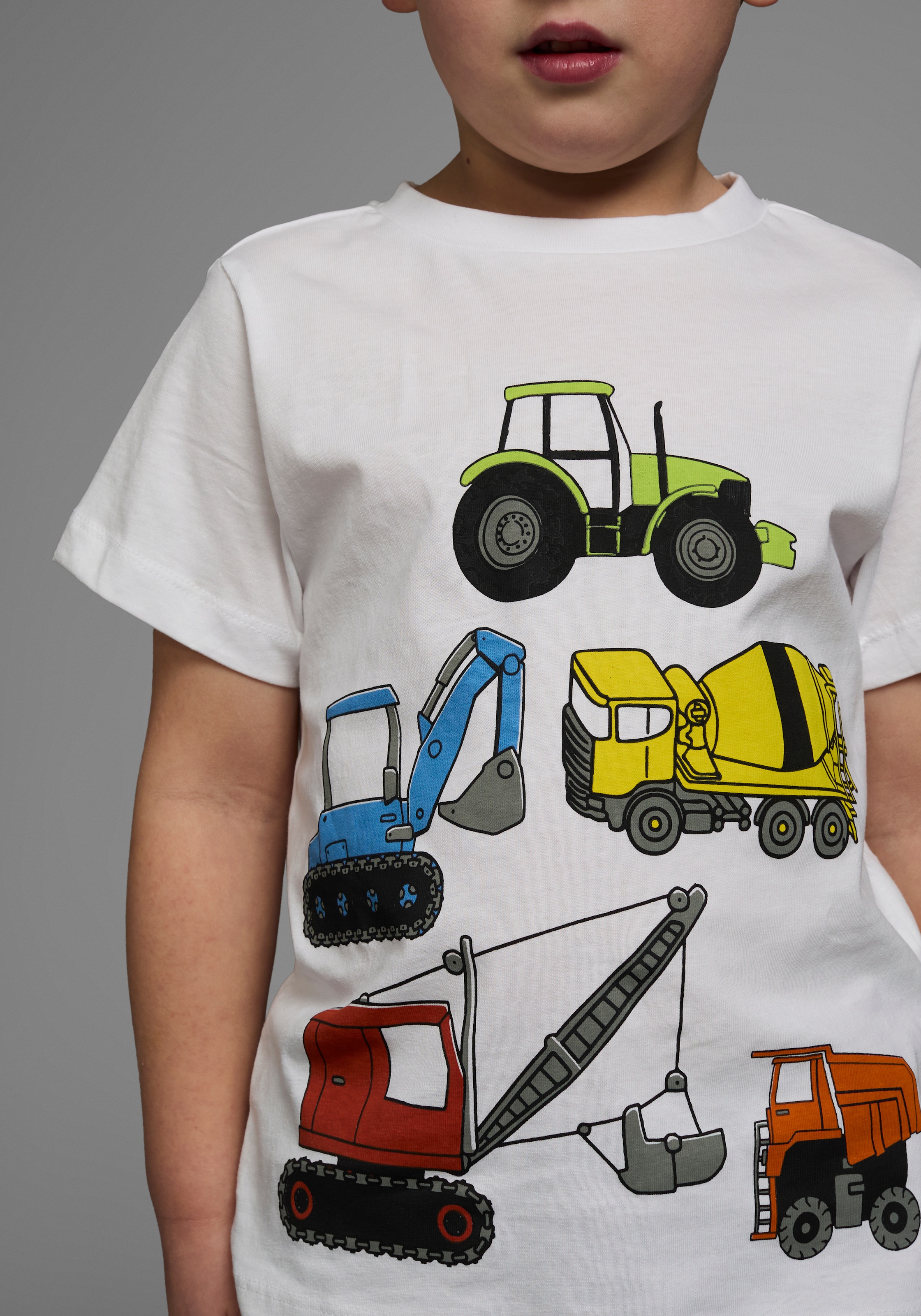 KIDSWORLD T-Shirt »Mit allen BAGGER & CO. Print«, Kurzarm, bedruckt, Rundhalsausschnitt, aus Baumwolle