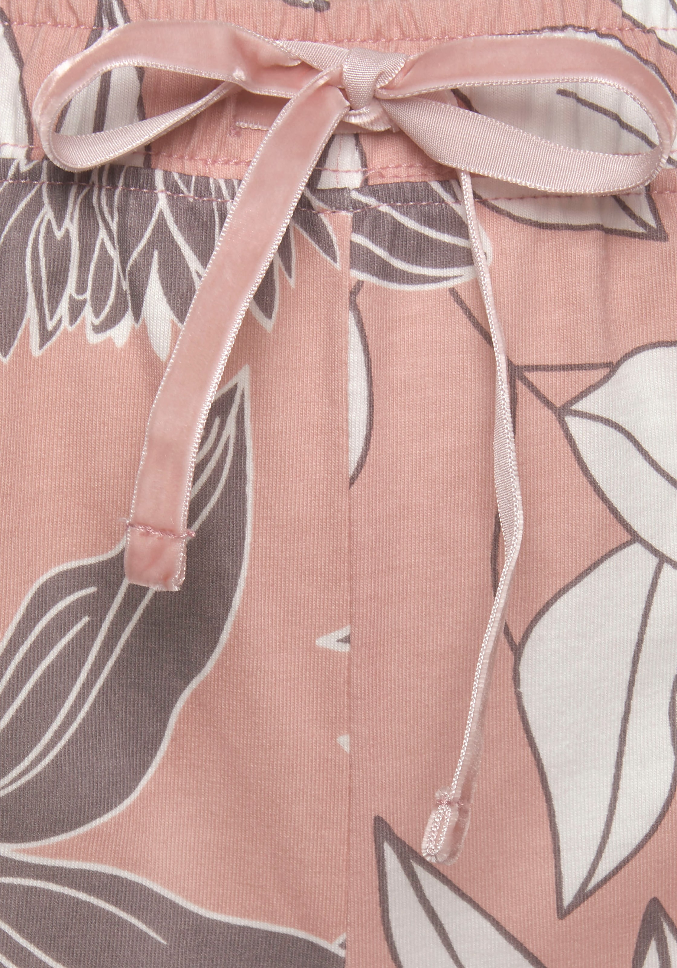 LASCANA Schlafshorts, mit floralem Druck