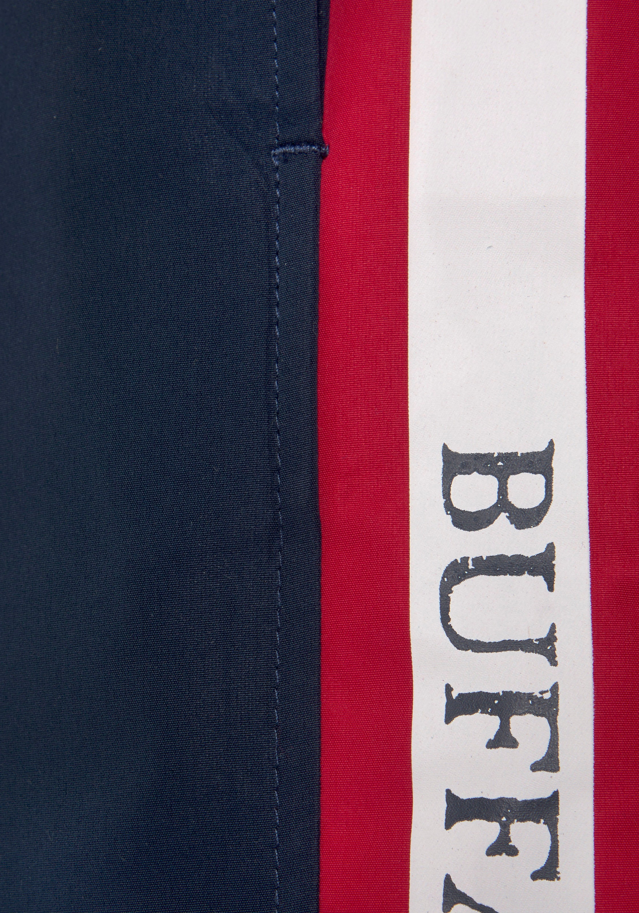 Buffalo Badeshorts, mit kontrastfarbenen Details