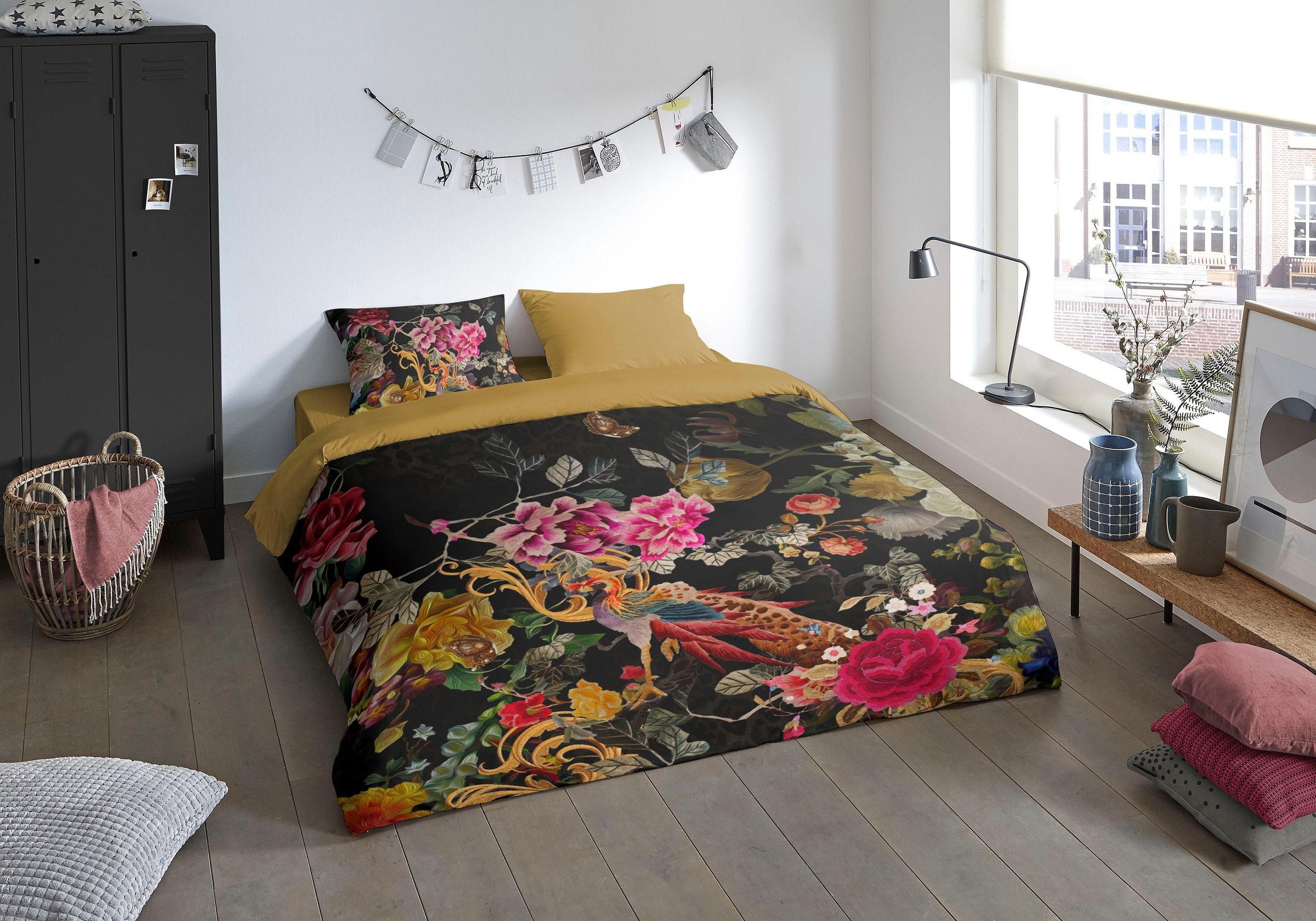 PURE luxury collection Wendebettwäsche »Vivaldi«, 135x200, Pflegeleicht, Reissverschluss, Wendeoptik, Dunkel, Blumen