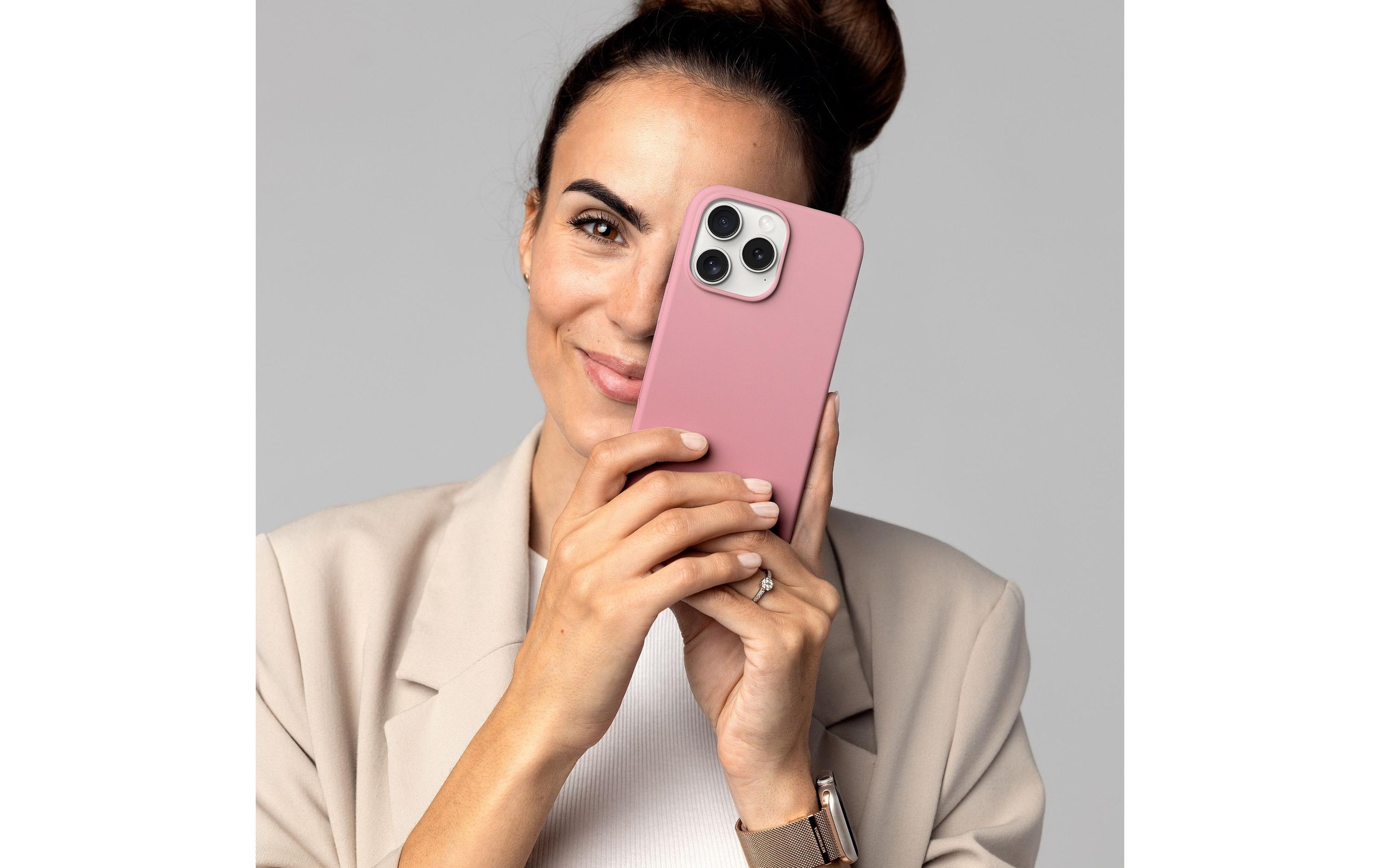 VONMÄHLEN Backcover »Soft Silicone iPhone 16 Pro Max«, Apple iPhone 16 Pro Max