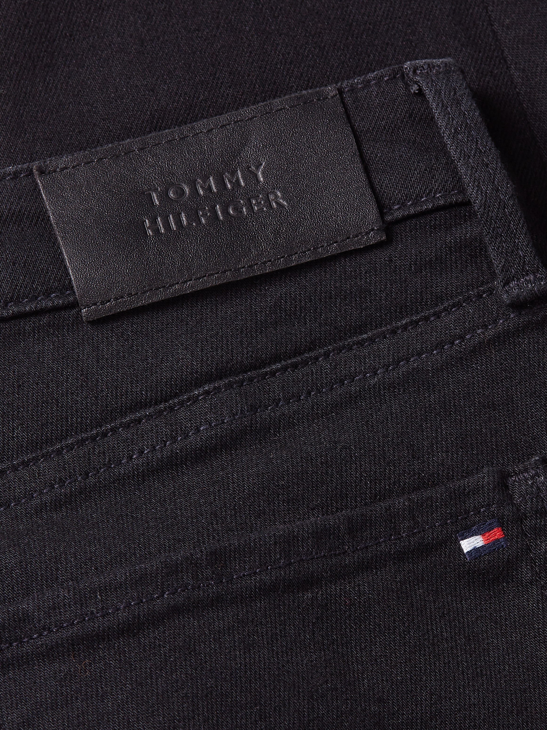 Tommy Hilfiger Skinny-fit-Jeans »COMO SKINNY RW BLACK«, mit Tommy Hilfiger Logo-Badge