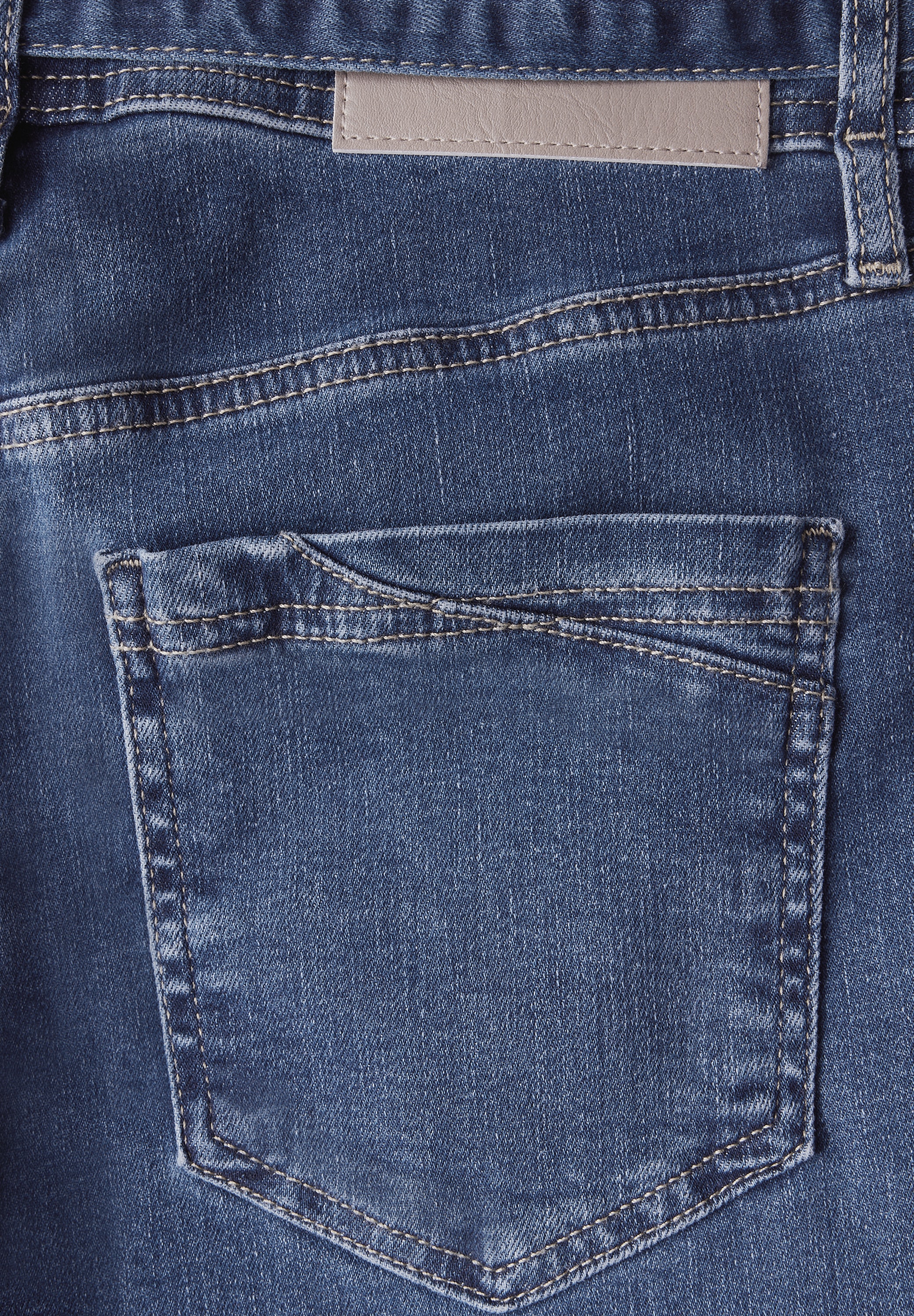 STREET ONE Weite Jeans, mit Gürtel