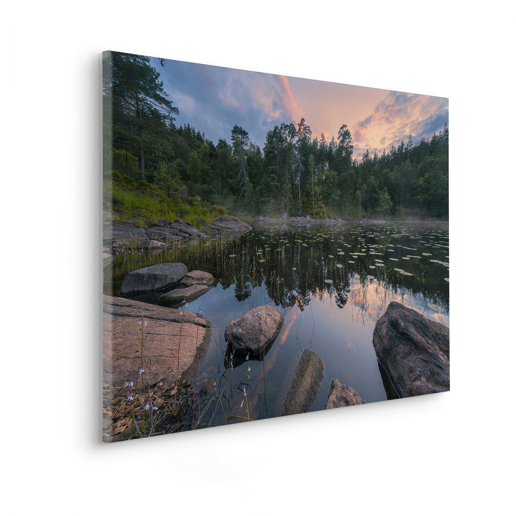 Komar Leinwandbild »Mystic Shores - Grösse 90 x 60 cm«, Baum-Blätter-Natur-Berge-Blumen-Foto-Jahreszeiten-Landschaft-Meer-Strand-Palmen, (Packung, 1 St.), Keilrahmenbild mi Echtholzrahmen
