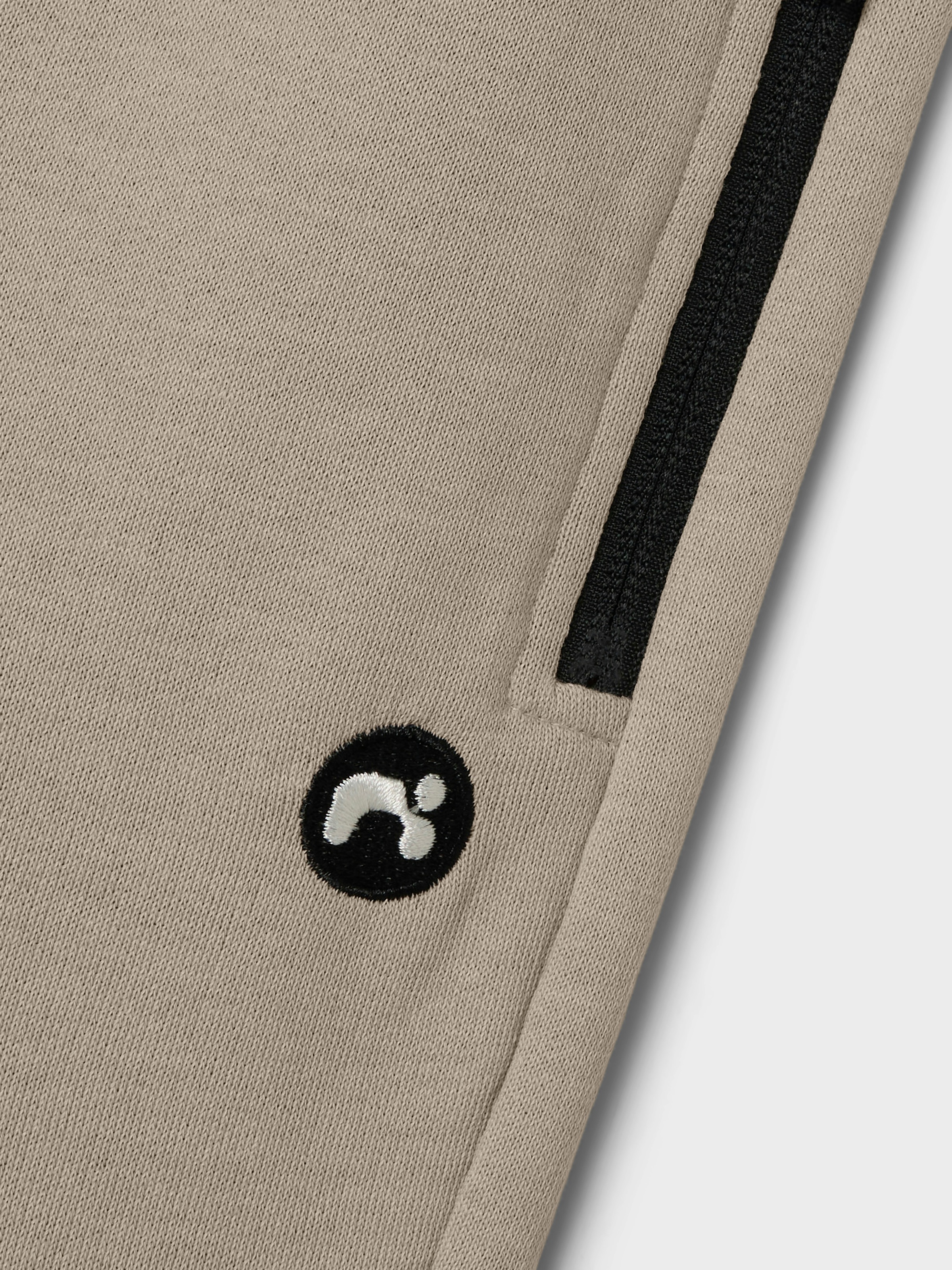 Name It Shorts »NKMVIMO SWE SHORTS BRU NOOS«, mit kontrastfarbigen Details