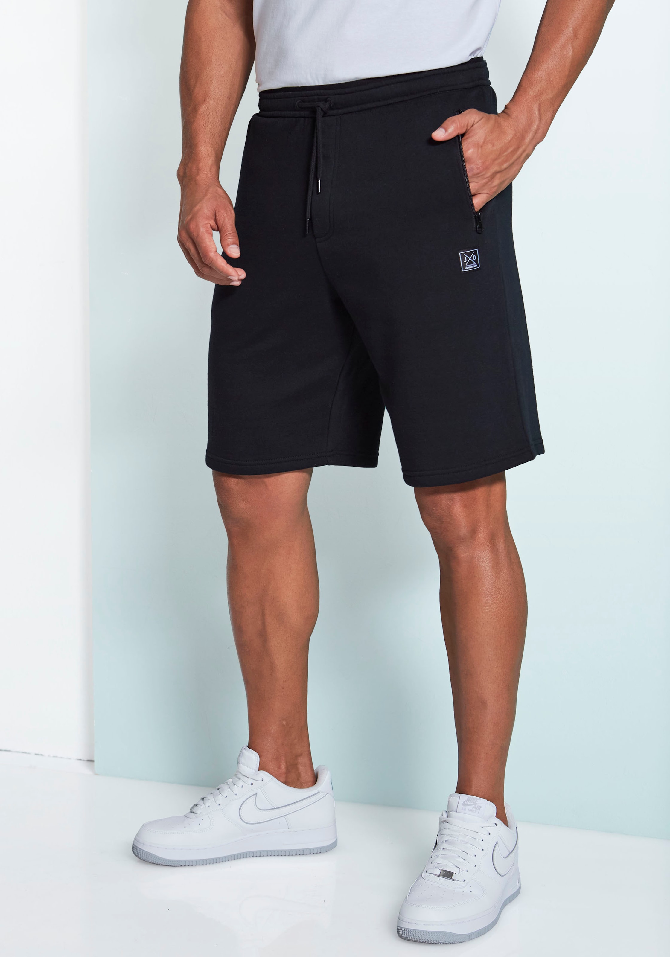 John Devin Sweatshorts , seitliche Taschen mit schwarzem Reissverschluss