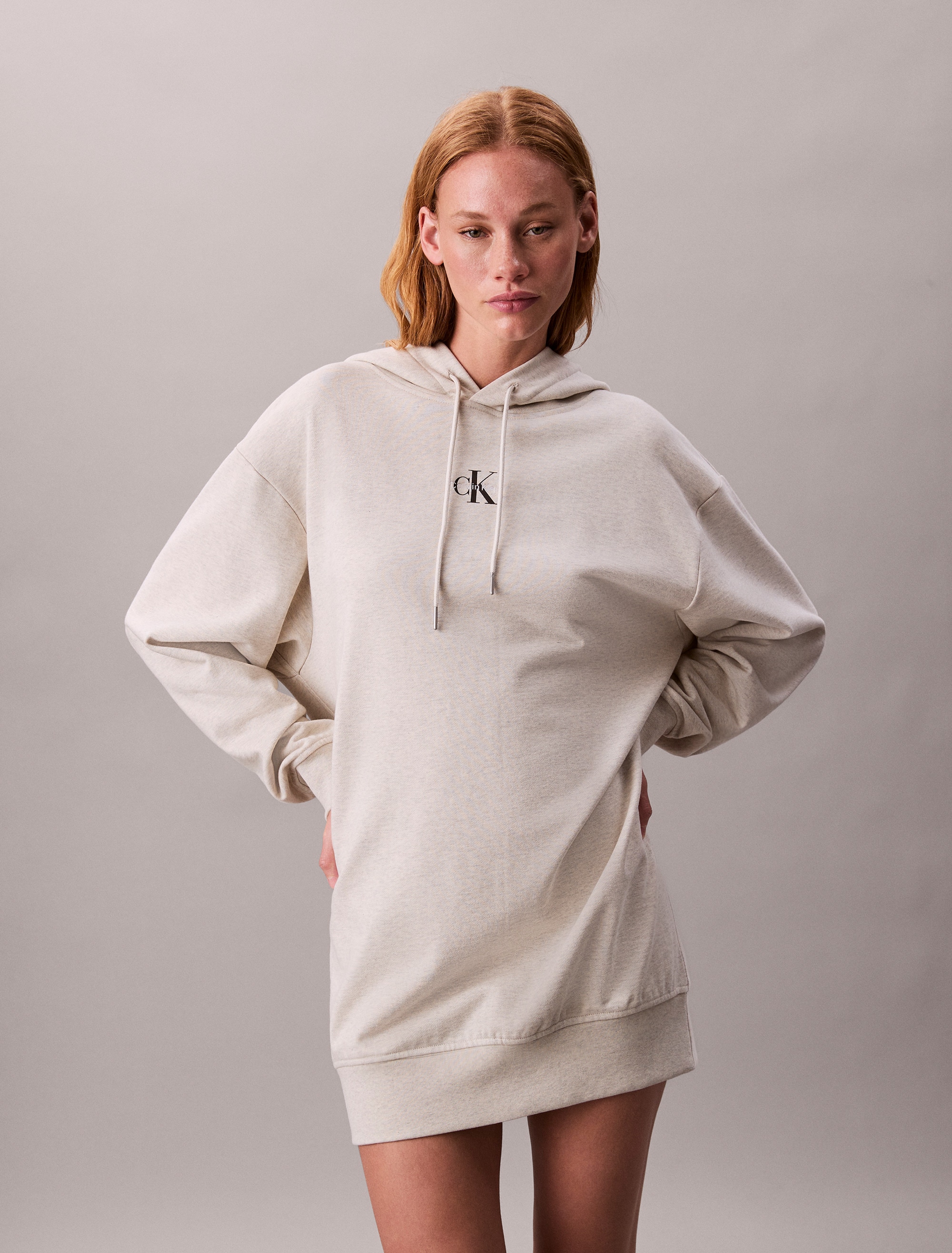 Calvin Klein Jeans Sweatkleid »LS MONOLOGO PREMIUM TERRY HOODIE« Ohne Tasche Mit Rundhalsausschnitt, loose fit